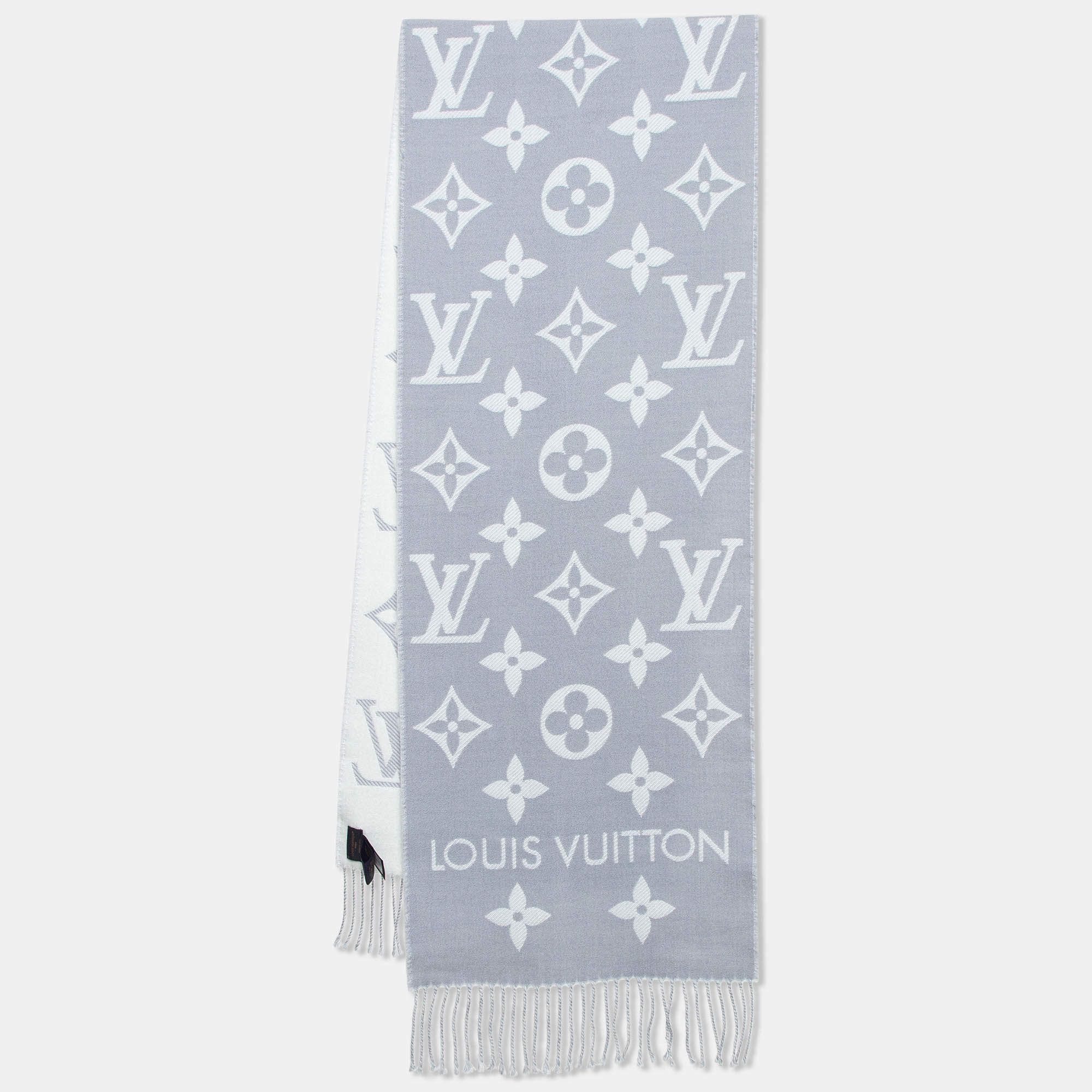 Pre Owned Louis Vuitton Grey Wool LV Essential Scarf