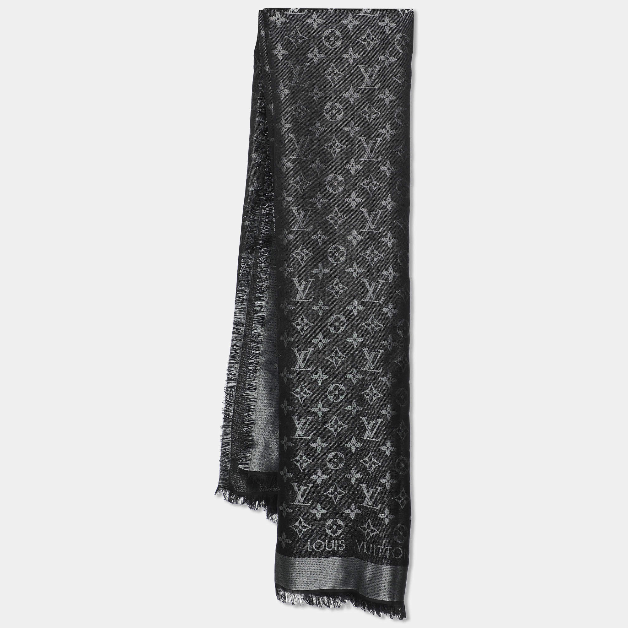 Pre Owned Louis Vuitton Black/Silver Logomania Lurex Wool & Silk Fringed Shawl