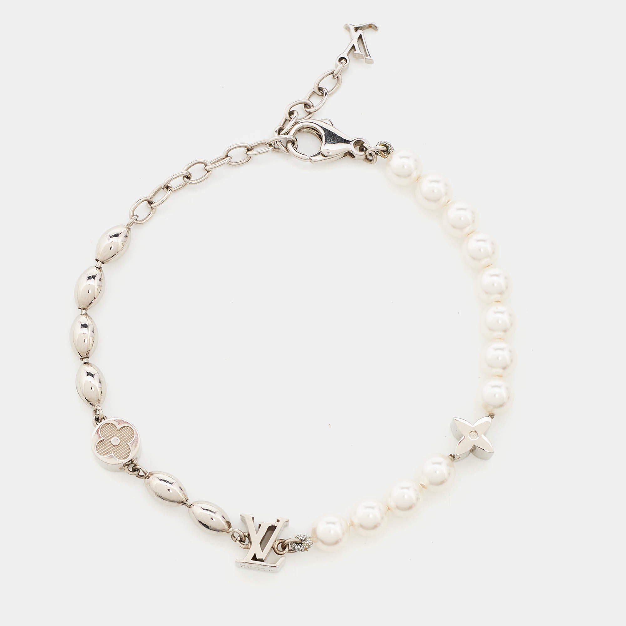 Pre Owned Louis Vuitton Pearls Fusion Silver Tone Bracelet