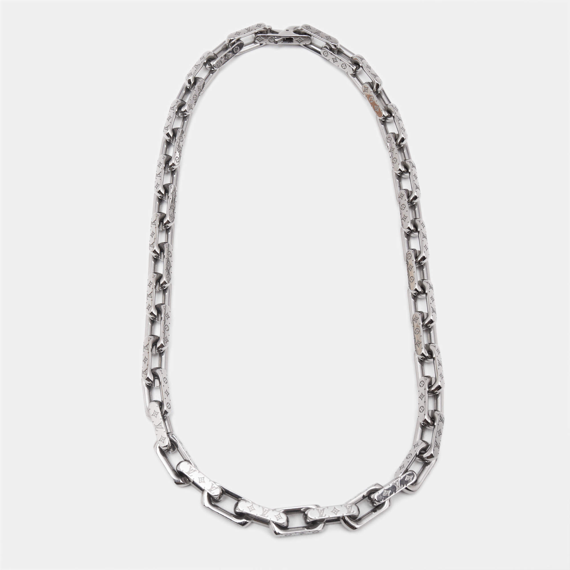 Pre Owned Louis Vuitton Monogram Silver Tone Chain Necklace