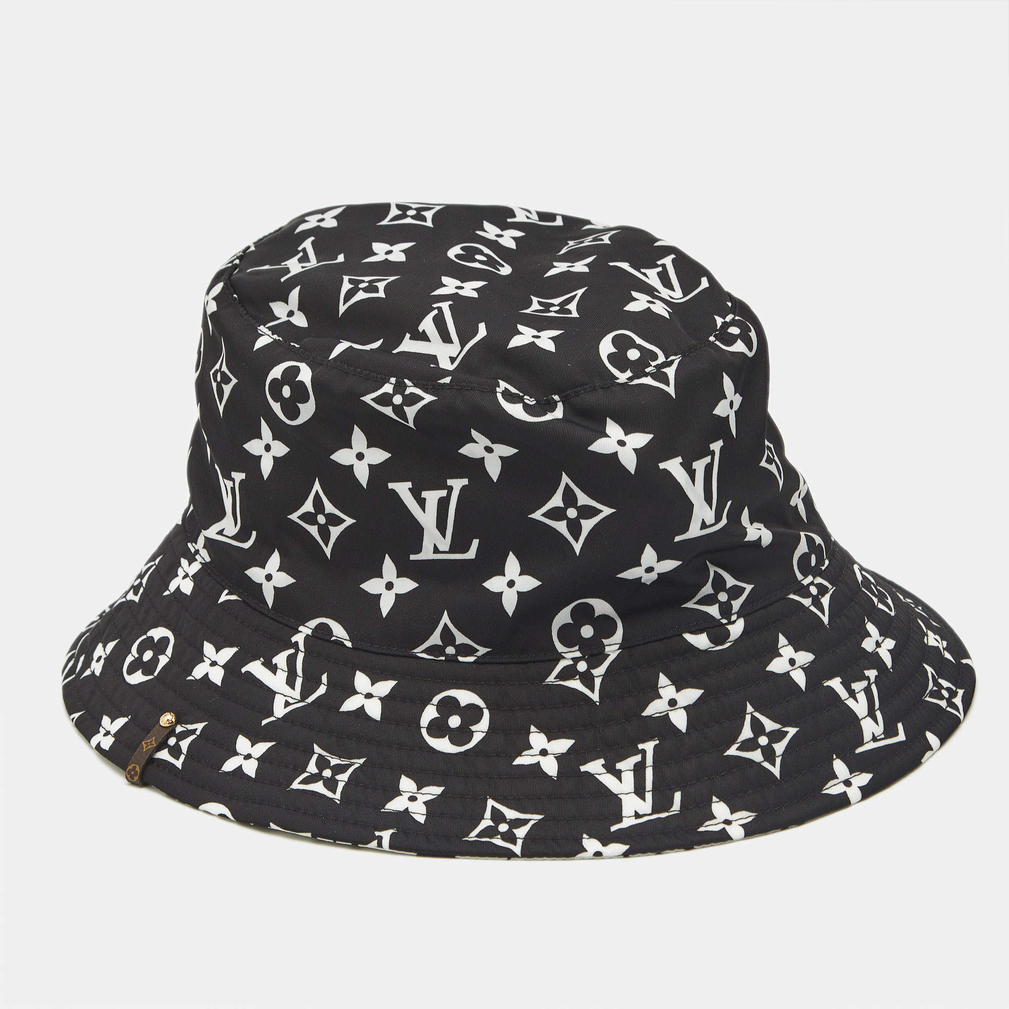 Louis Vuitton Black/White Monogram Synthetic Bucket Hat M