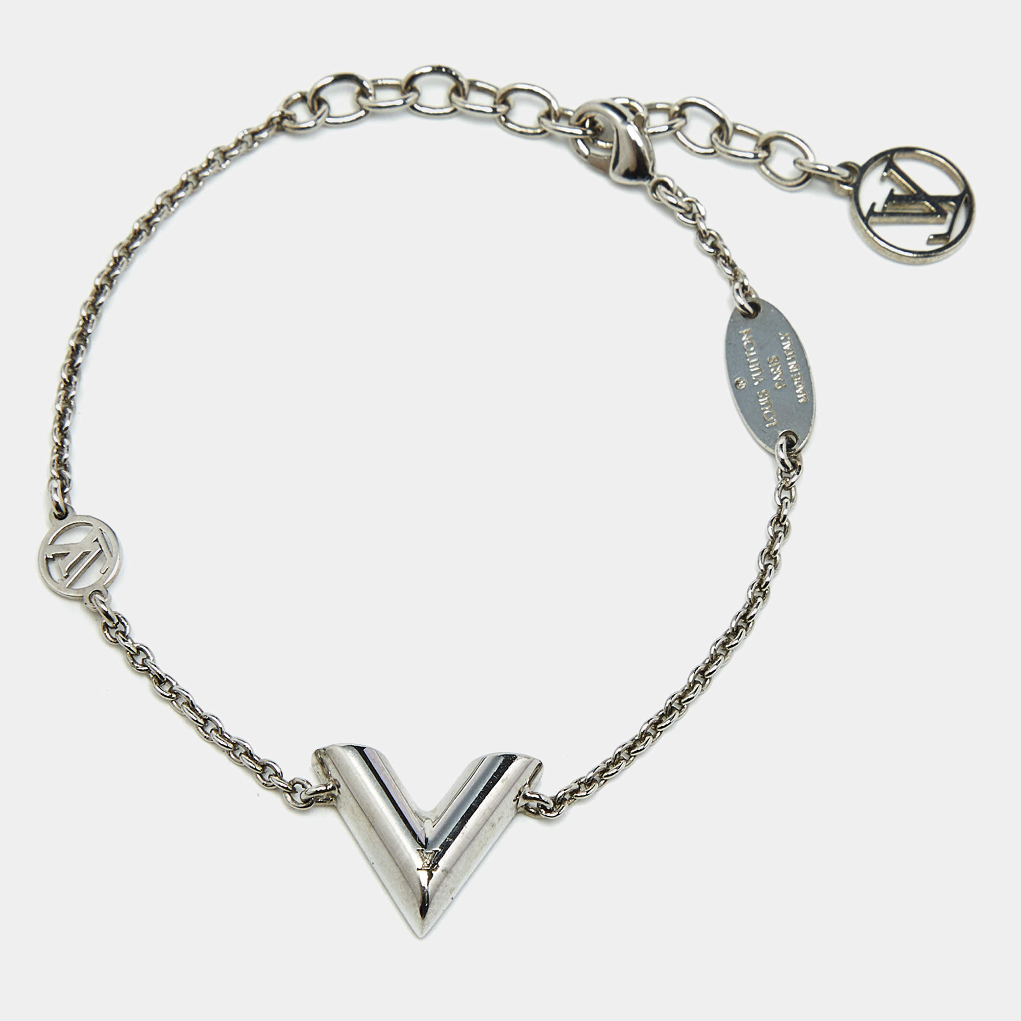 Pre Owned Louis Vuitton  Essential V Silver Tone Bracelet