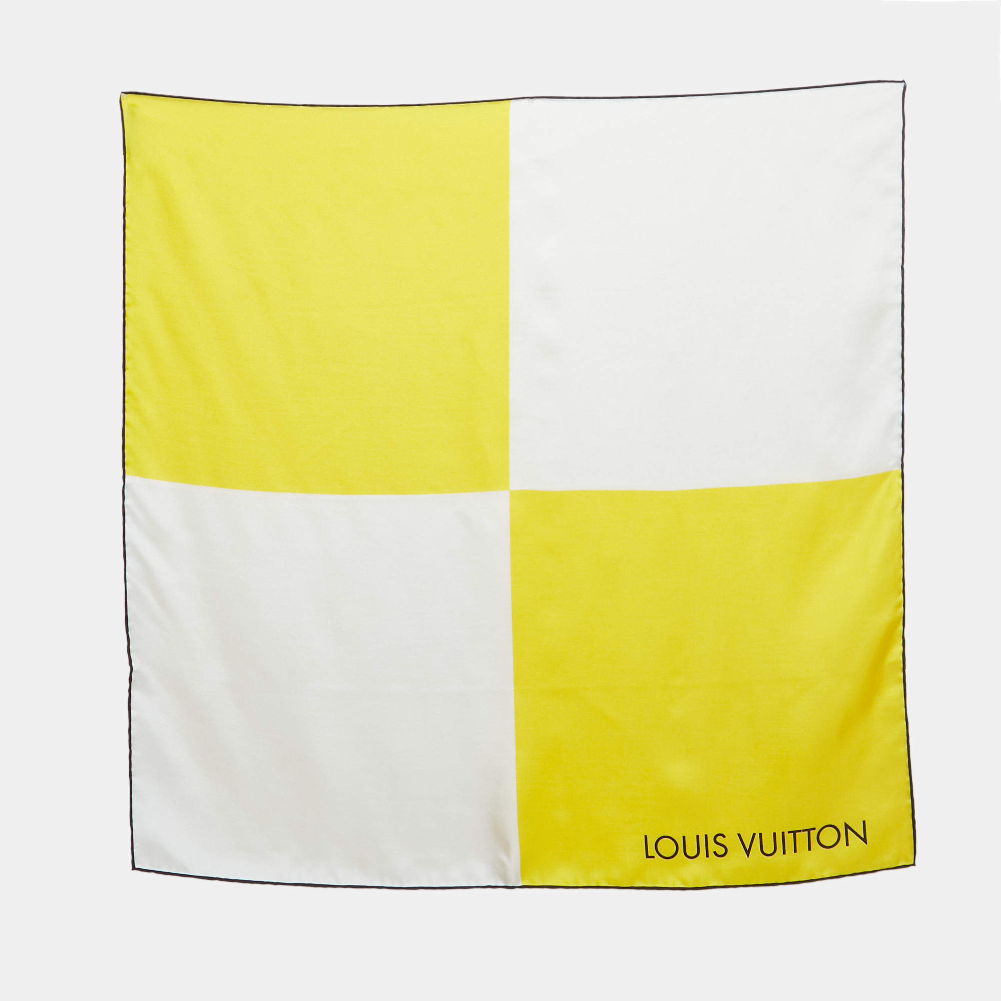 مملوكة مسبقًا Louis Vuitton Yellow/White Checkered Silk Square Scarf