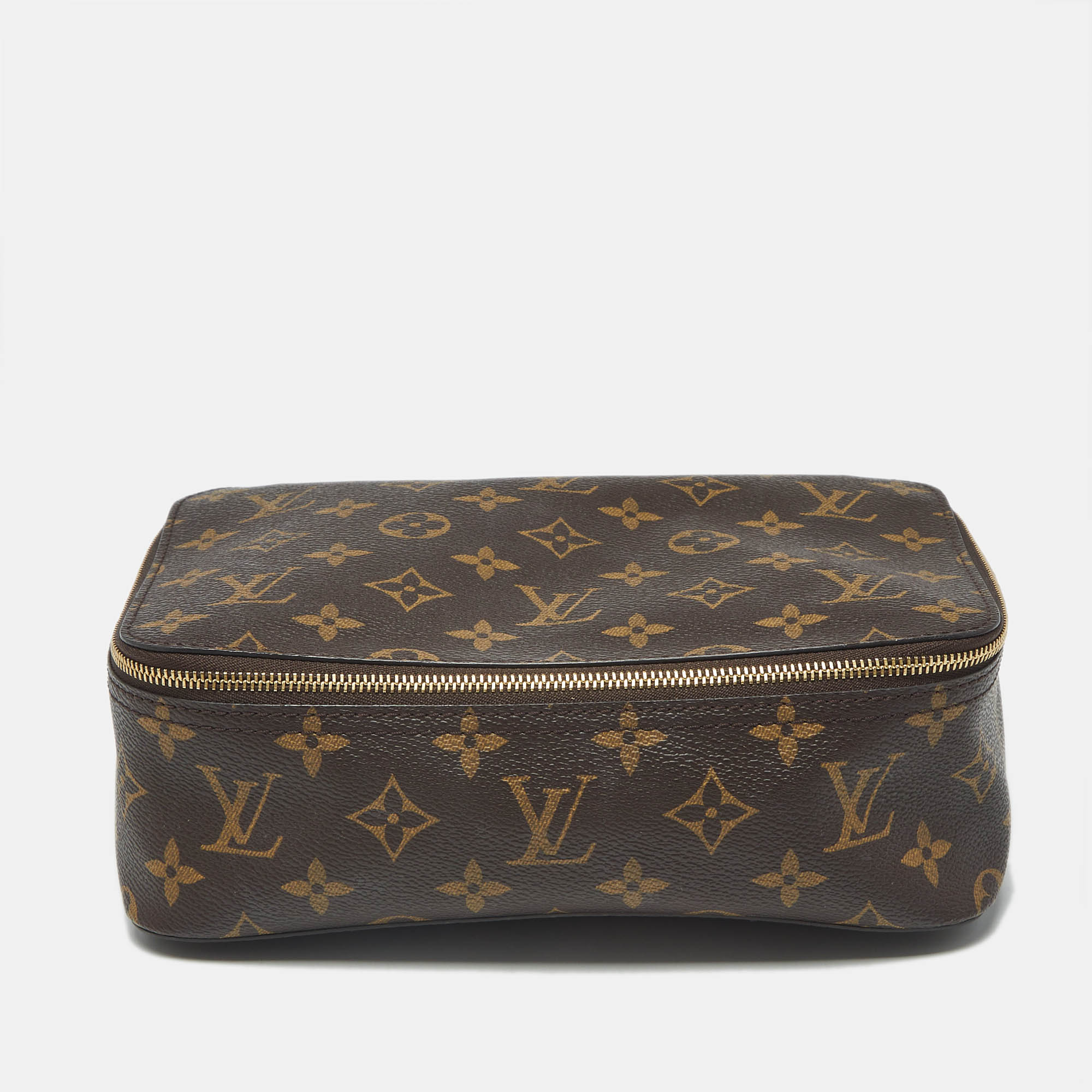 مملوكة مسبقًا Louis Vuitton Packing Monogram Canvas Cube Case