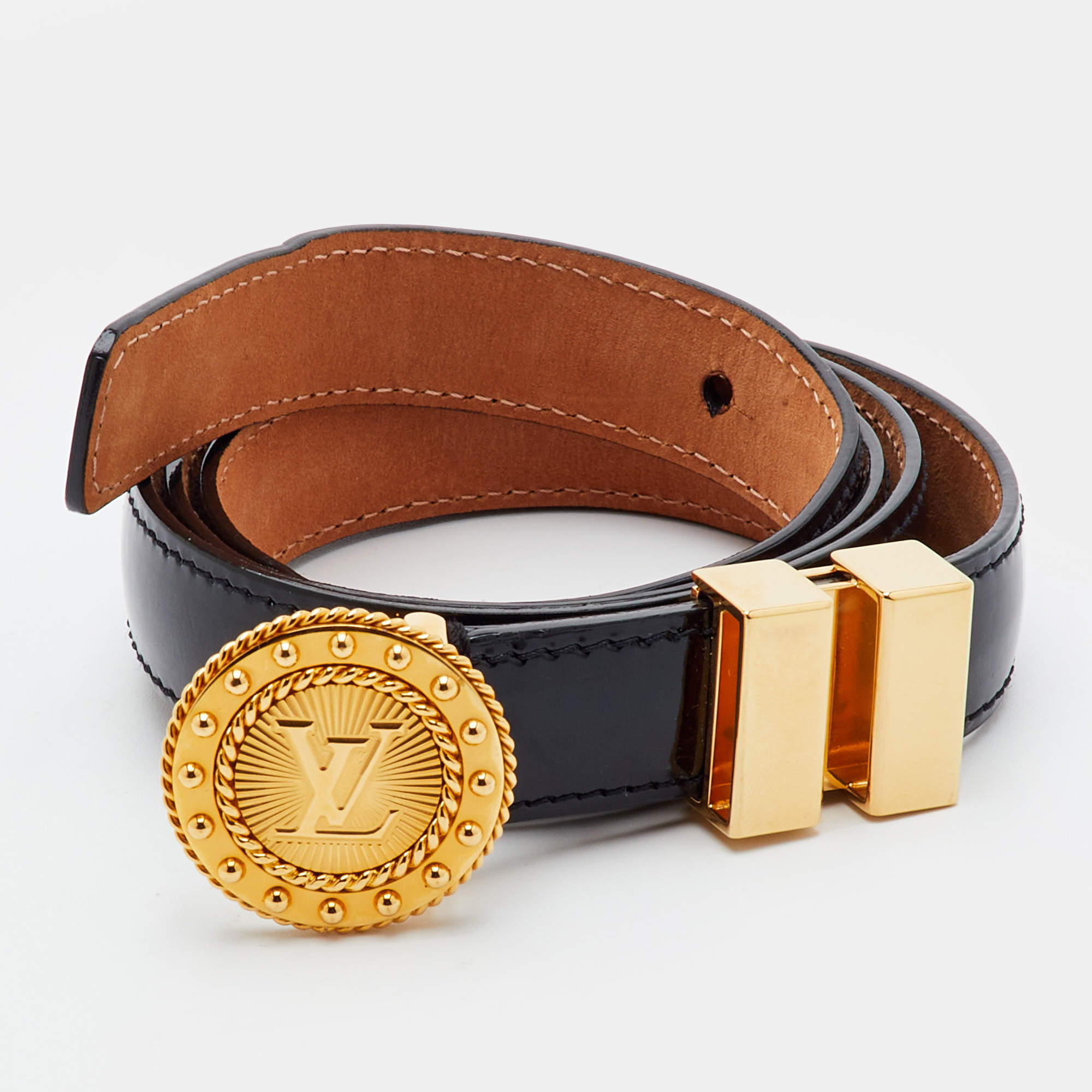 Pre Owned Louis Vuitton 80CM Black Patent Leather Round Logo Waist Belt
