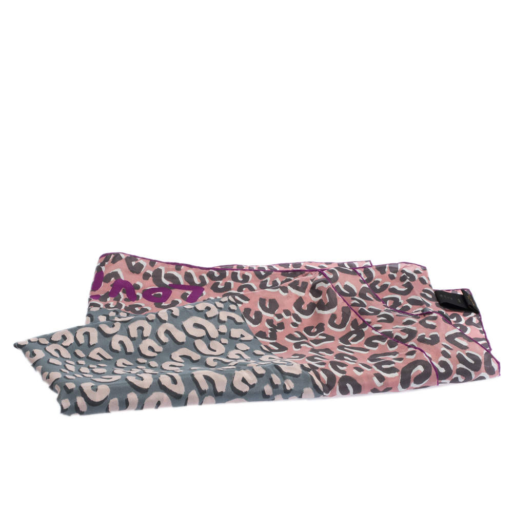 Louis Vuitton Grey & Pink Giant V Leopard Print Silk Square Scarf