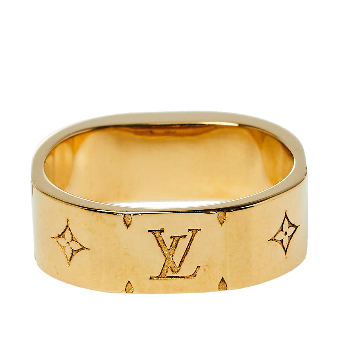 Spotted while shopping on Poshmark: Louis Vuitton Nanogram ring in