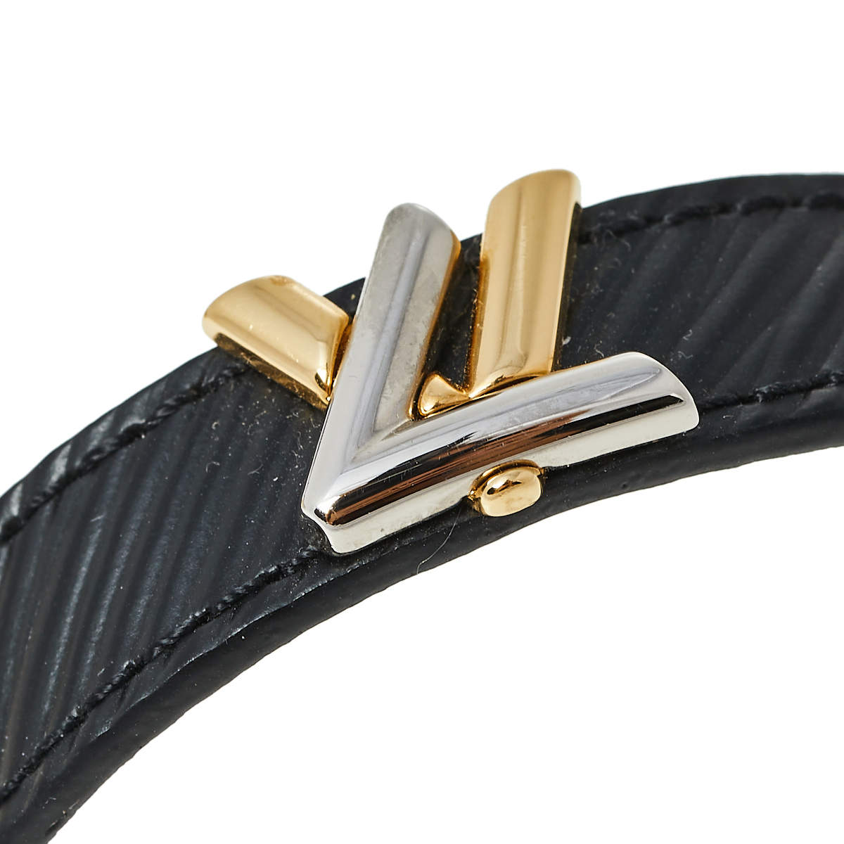 Authentic Louis Vuitton M6400F Epi Leather LV Logo Bracelet Size 17 Black