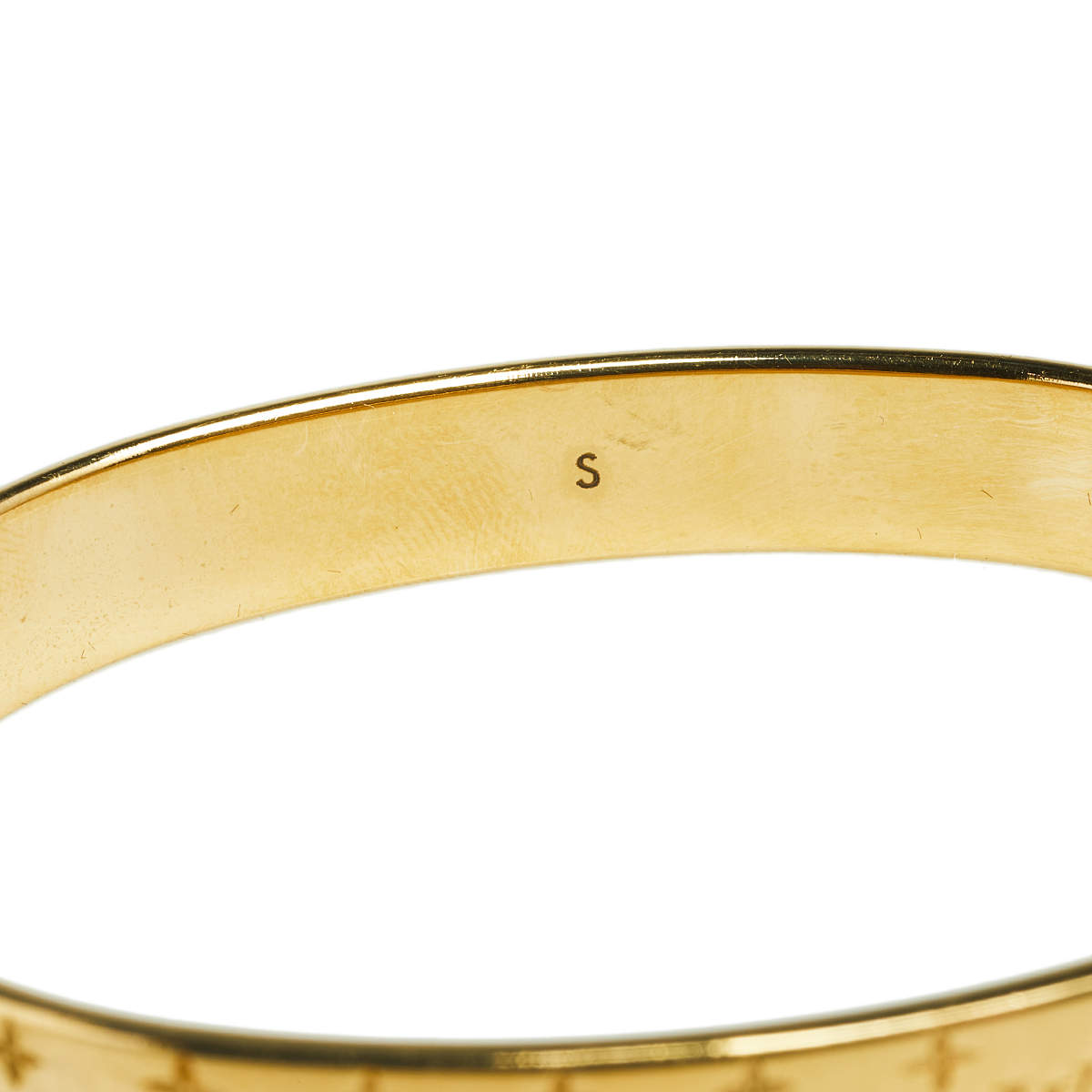Louis Vuitton Gold Tone Nanogram Cuff Bracelet at 1stDibs  gold louis  vuitton bracelet, nanogram louis vuitton bracelet, louis vuitton gold cuff  bracelet