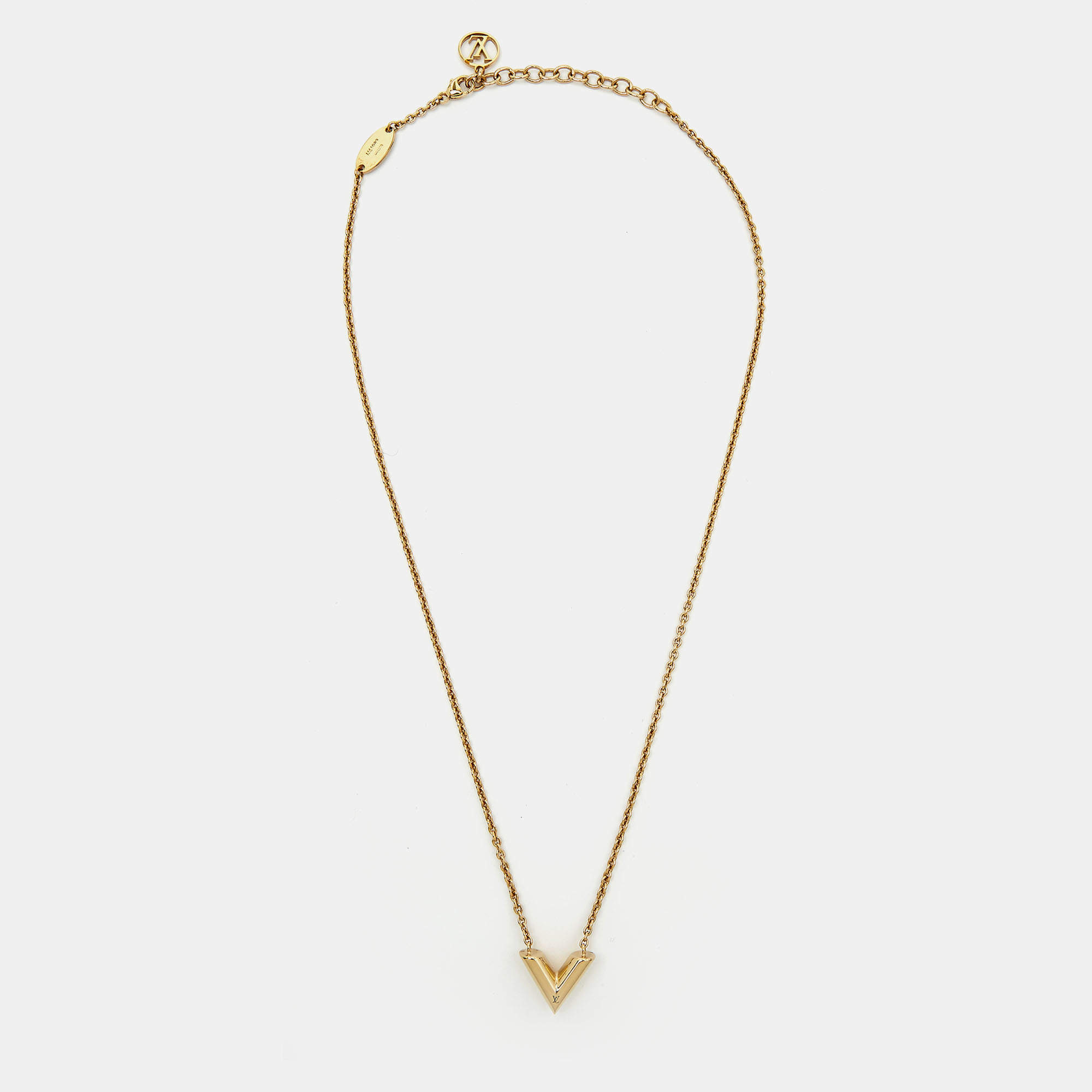 Essential V Necklace – Keeks Designer Handbags