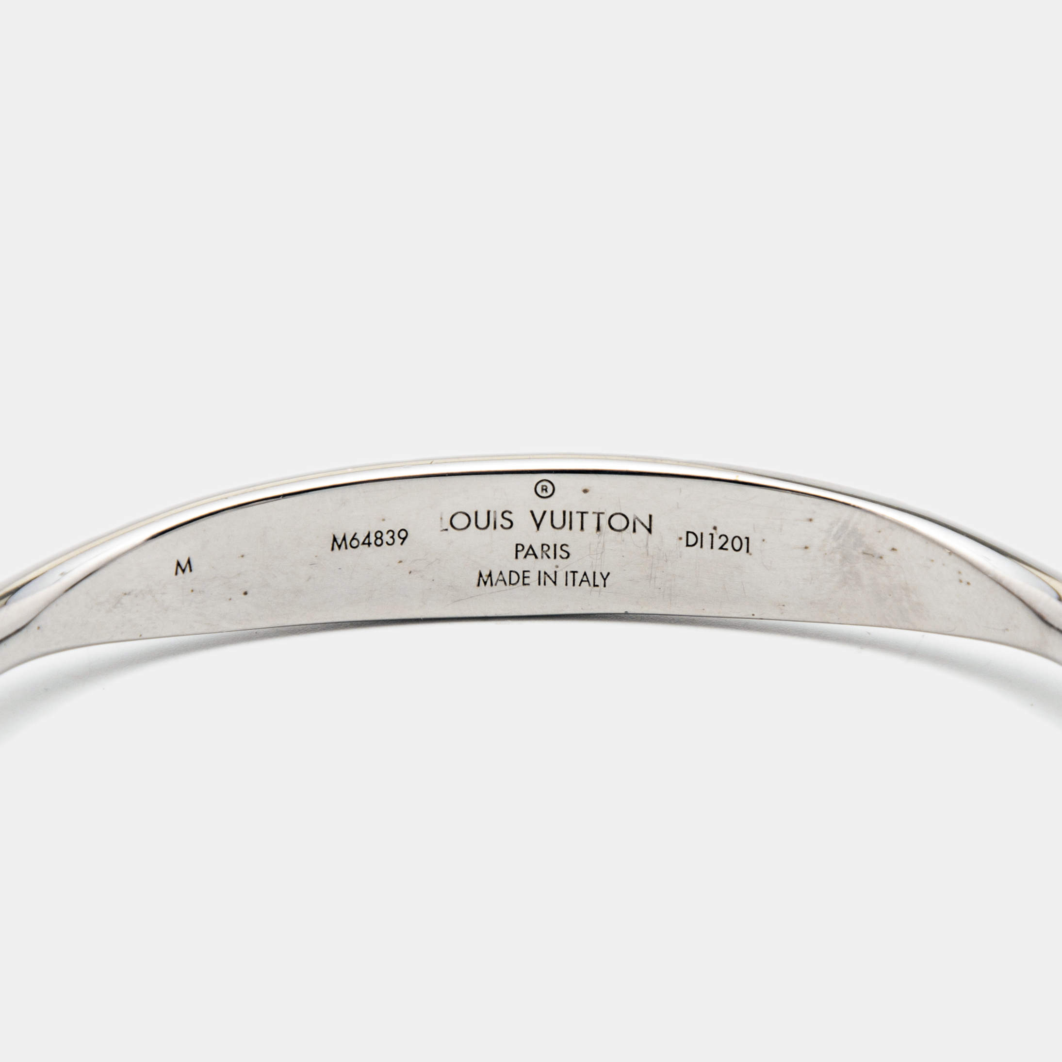 Louis Vuitton Monogram Jonc Silver Metal. Size M