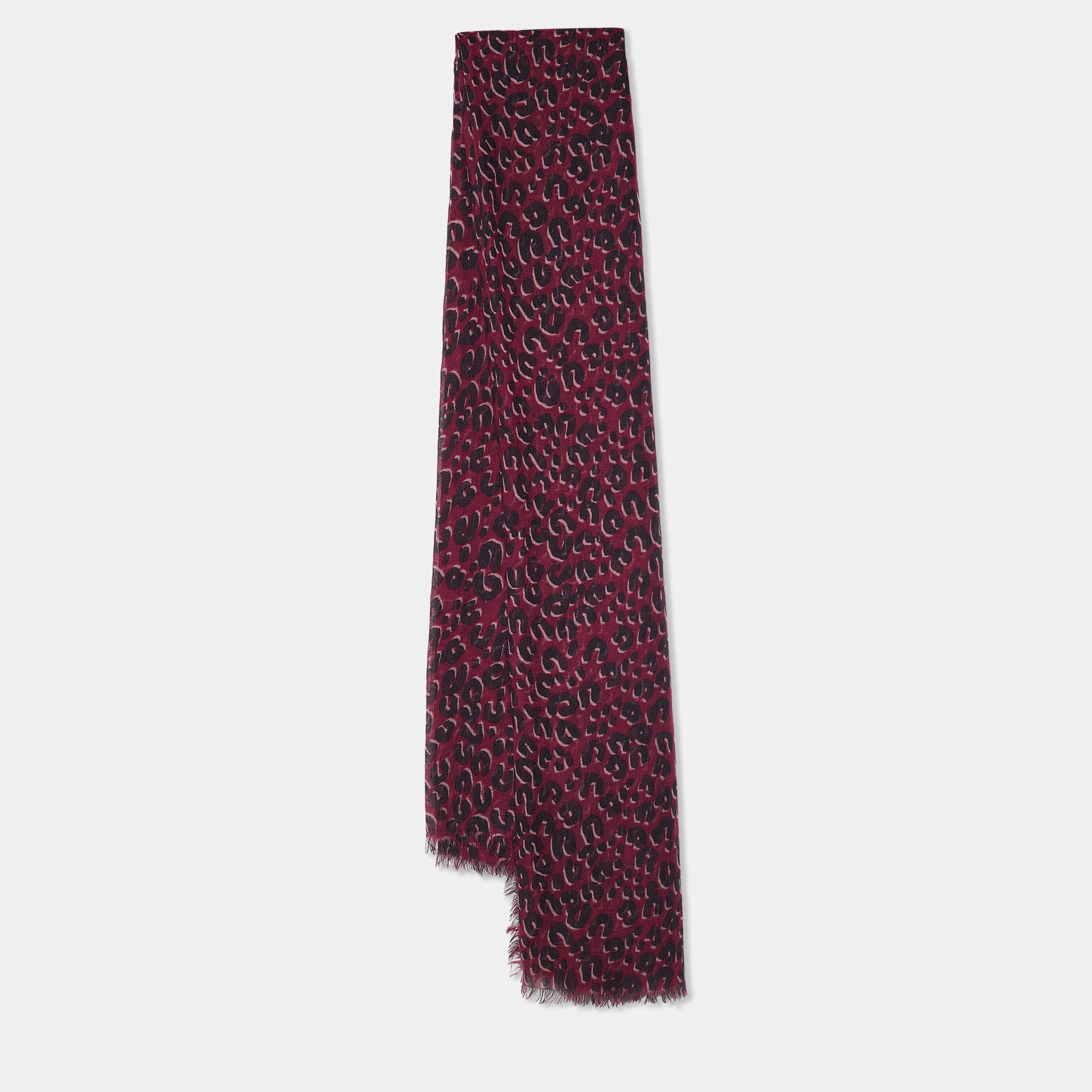 Louis Vuitton, cashmere scarf with leopard print - Unique Designer Pieces