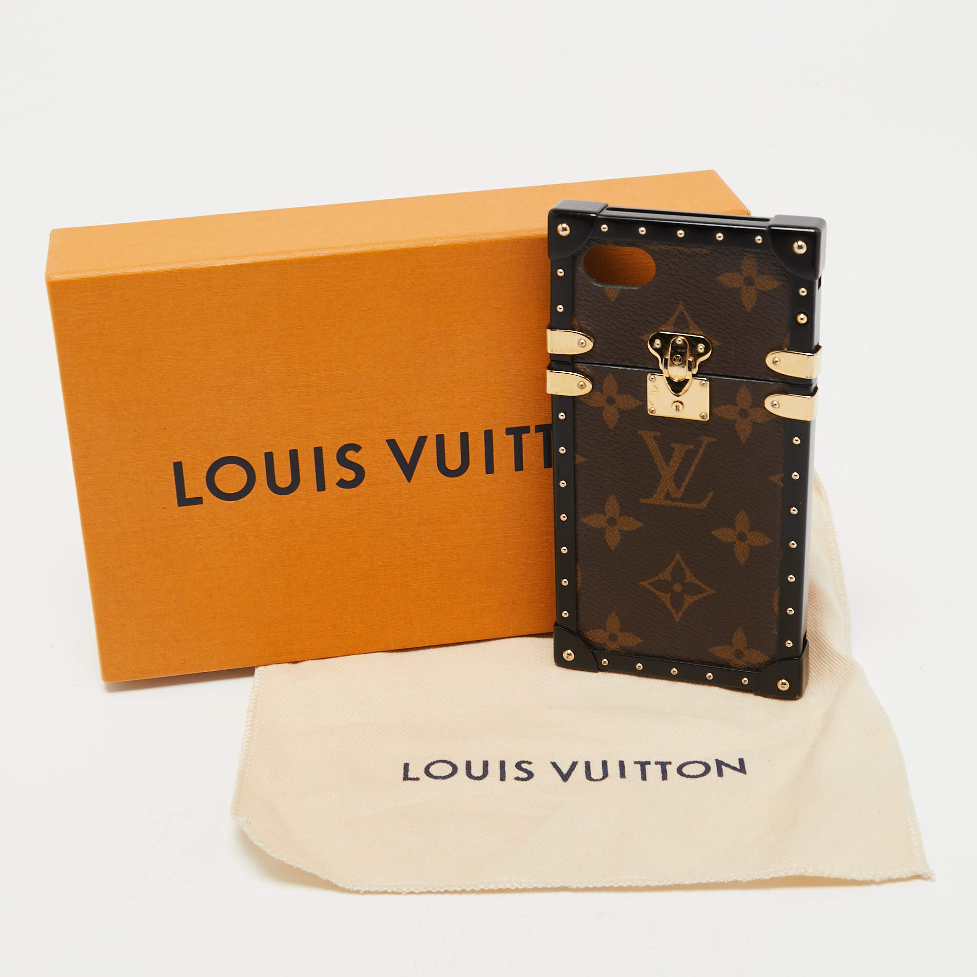 Buy Pre-owned & Brand new Luxury Louis Vuitton Monogram Canvas Eye Trunk Iphone  7+ Case Online