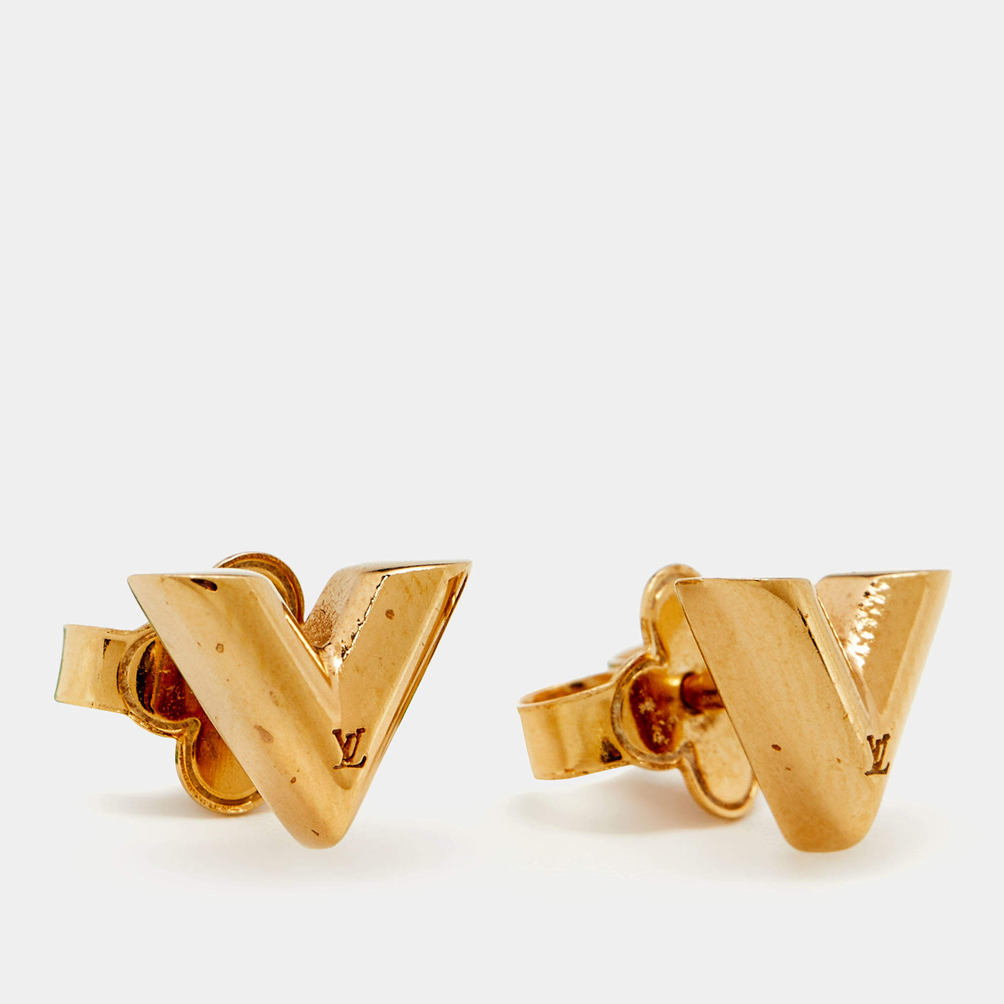 Louis Vuitton Gold Tone Essential V Stud Earrings – STYLISHTOP
