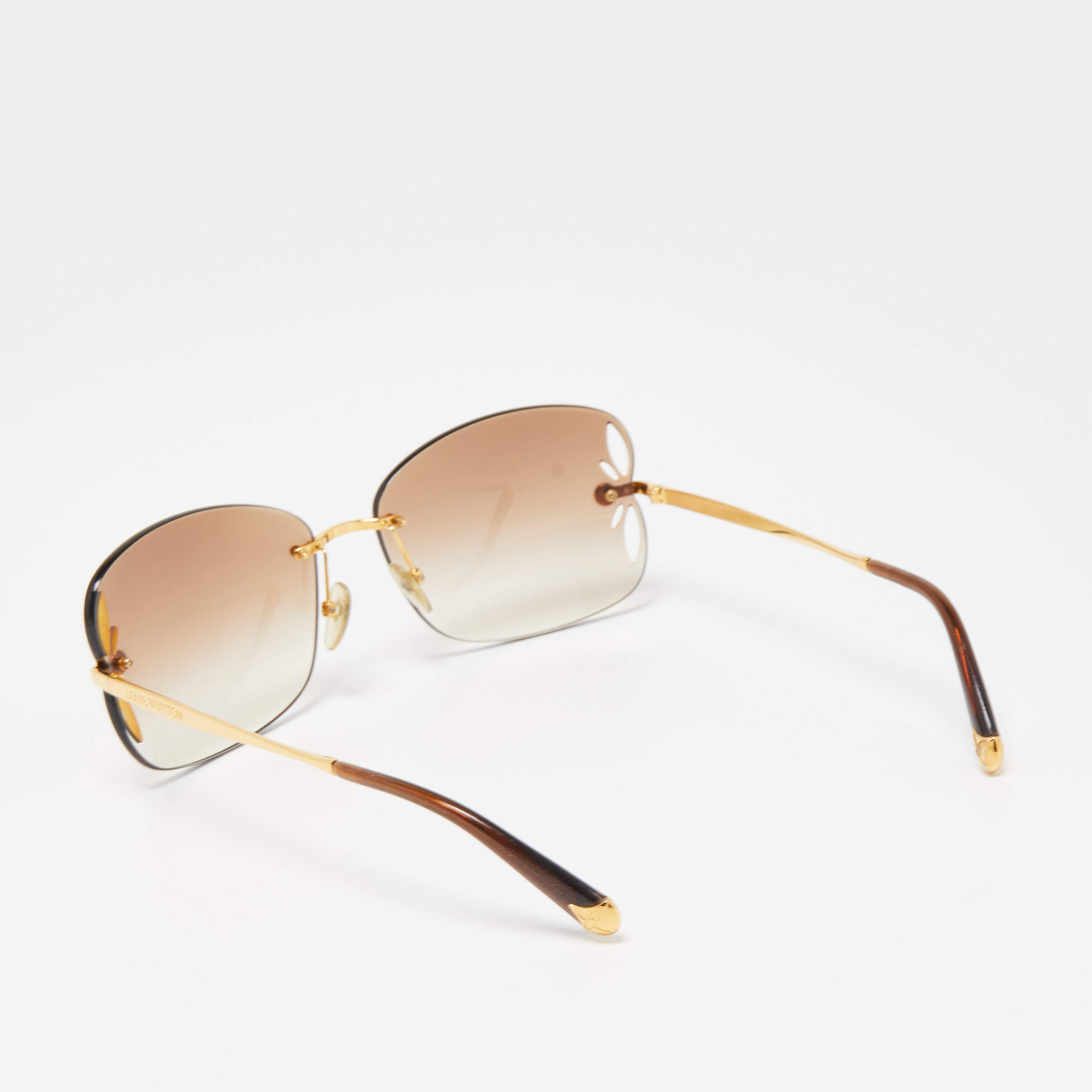 Louis Vuitton Lily Oversize Sunglasses