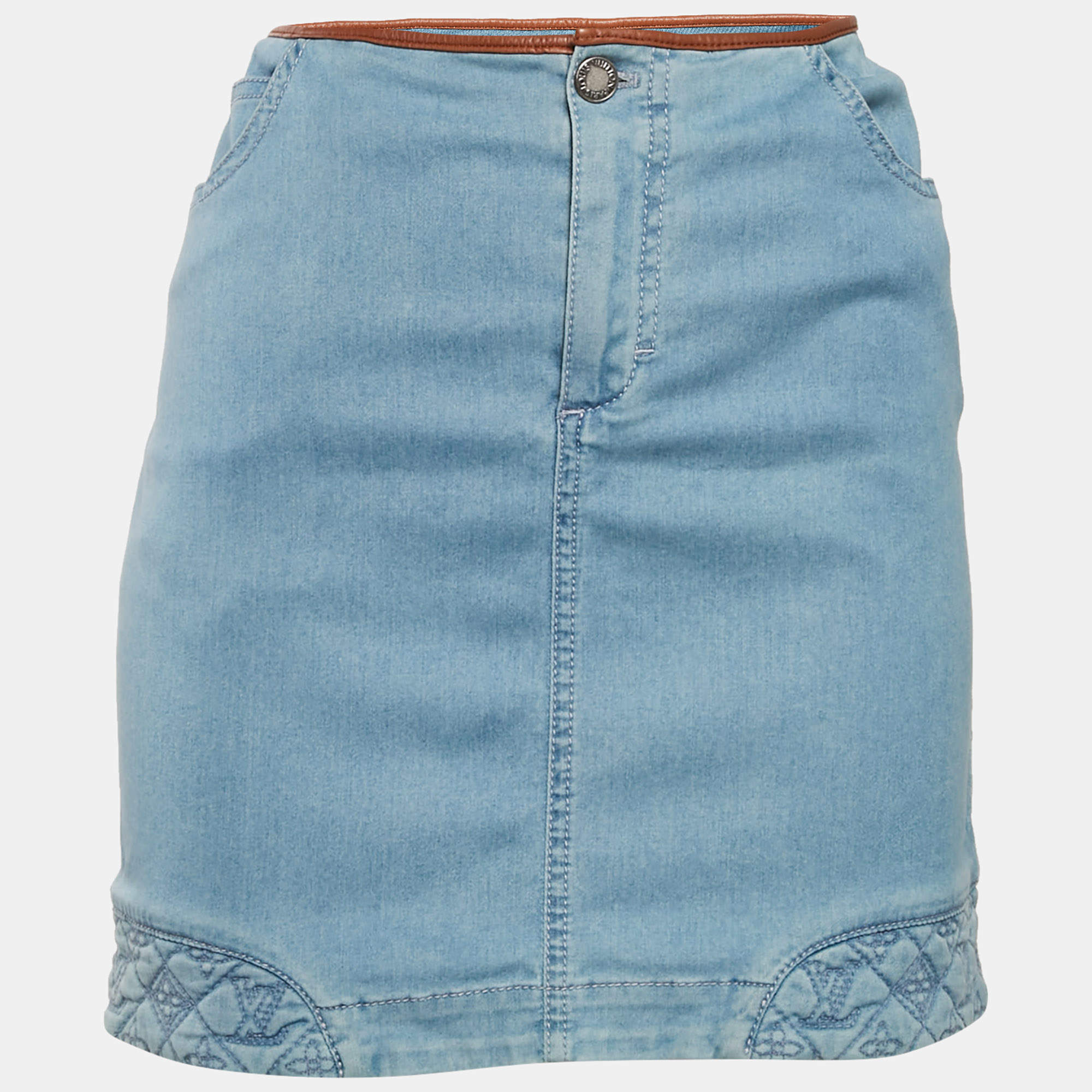 Pre Owned Louis Vuitton Blue Denim Logo Quilt Detail Mini Skirt M Waist: 29”