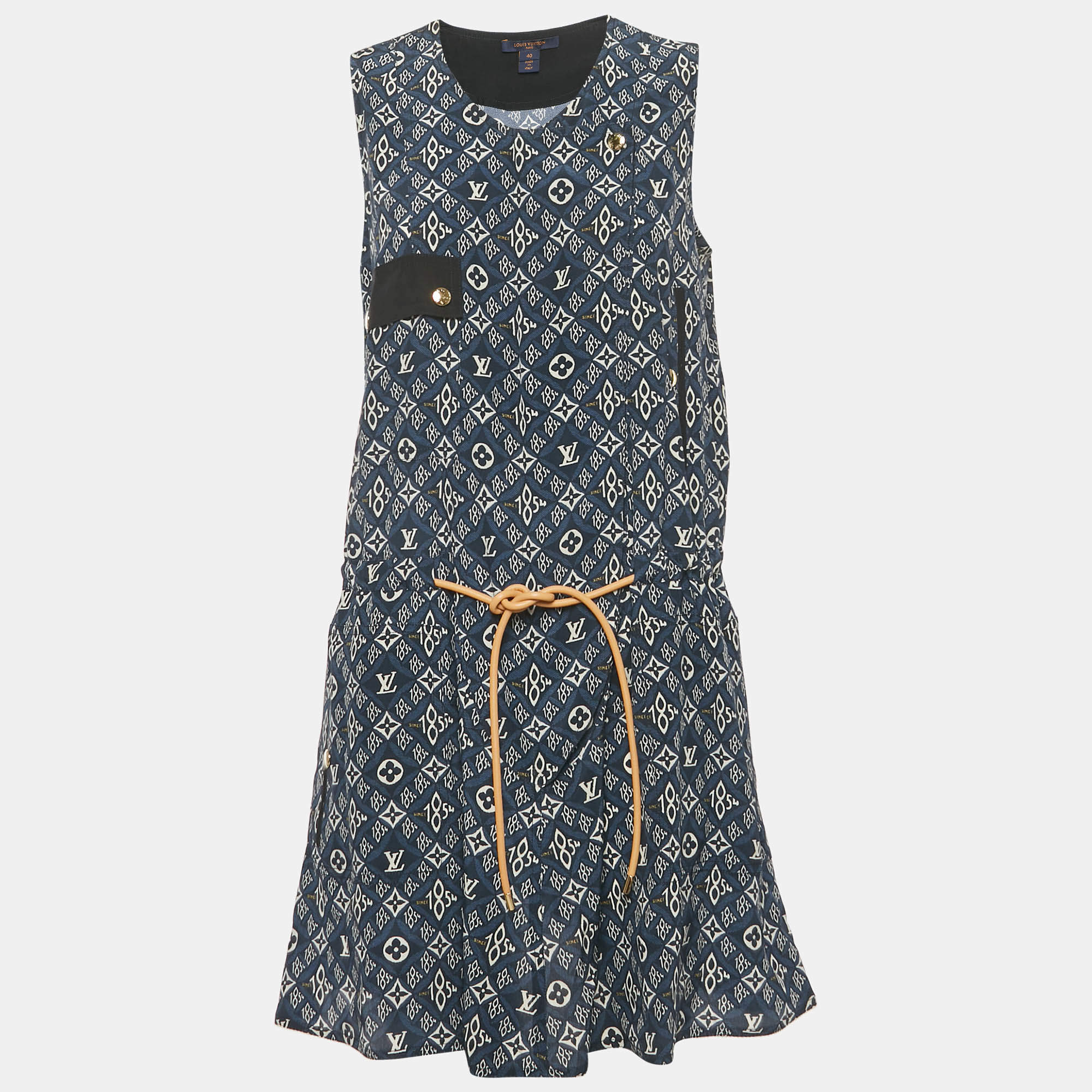 Pre Owned فستان مينى لوي فيتون حرير كحلي بدون أكمام مزين بشعار العلامة مقاس متوسط