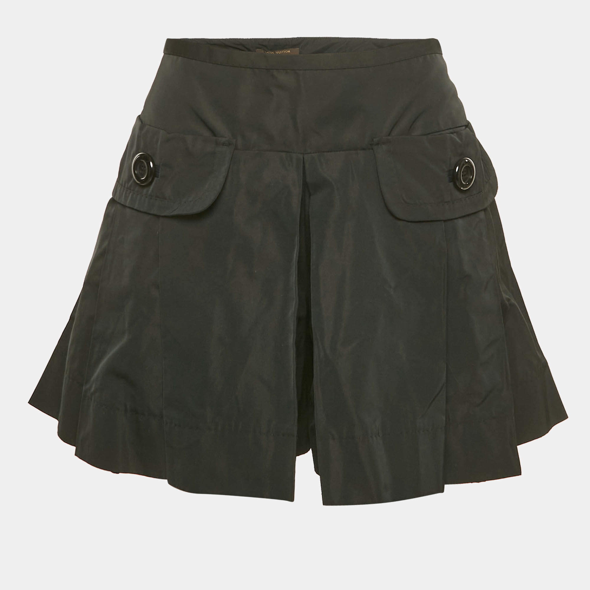 Pre Owned Louis Vuitton Black Crepe Pleated Shorts M