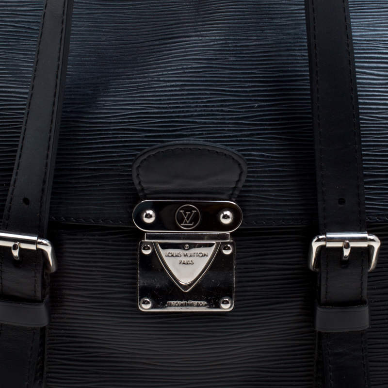 LOUIS VUITTON Black Epi Leather Segur Pochette Bag E4241