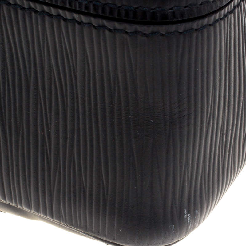 Louis Vuitton Black Epi Segur MM Leather ref.309541 - Joli Closet