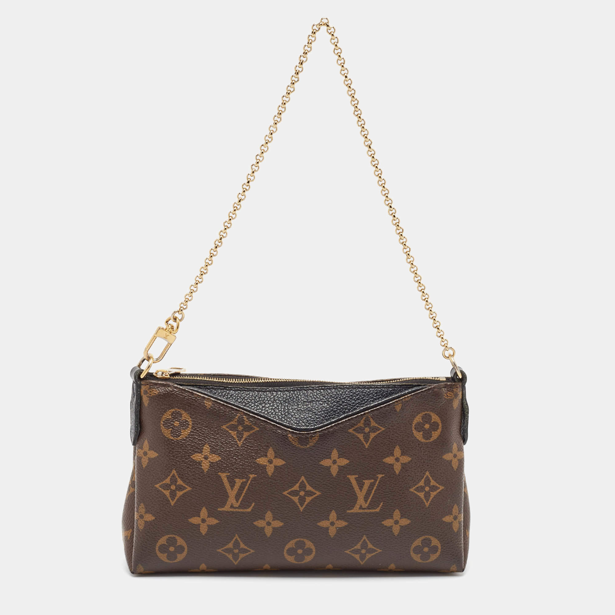 Pre Owned Louis Vuitton Black Louis Vuitton Monogram Canvas Pallas Chain Clutch