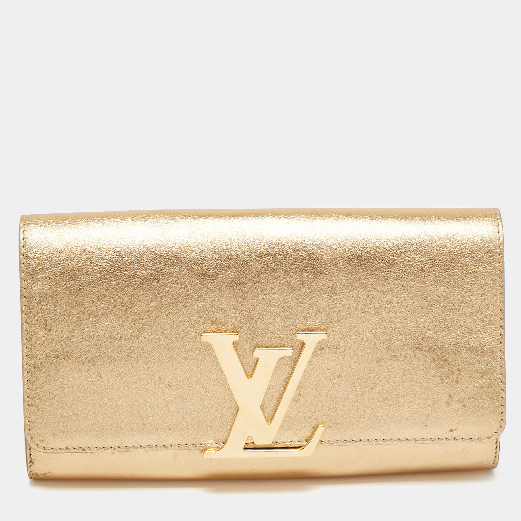 Pre Owned Louis Vuitton Gold Leather Louise Clutch
