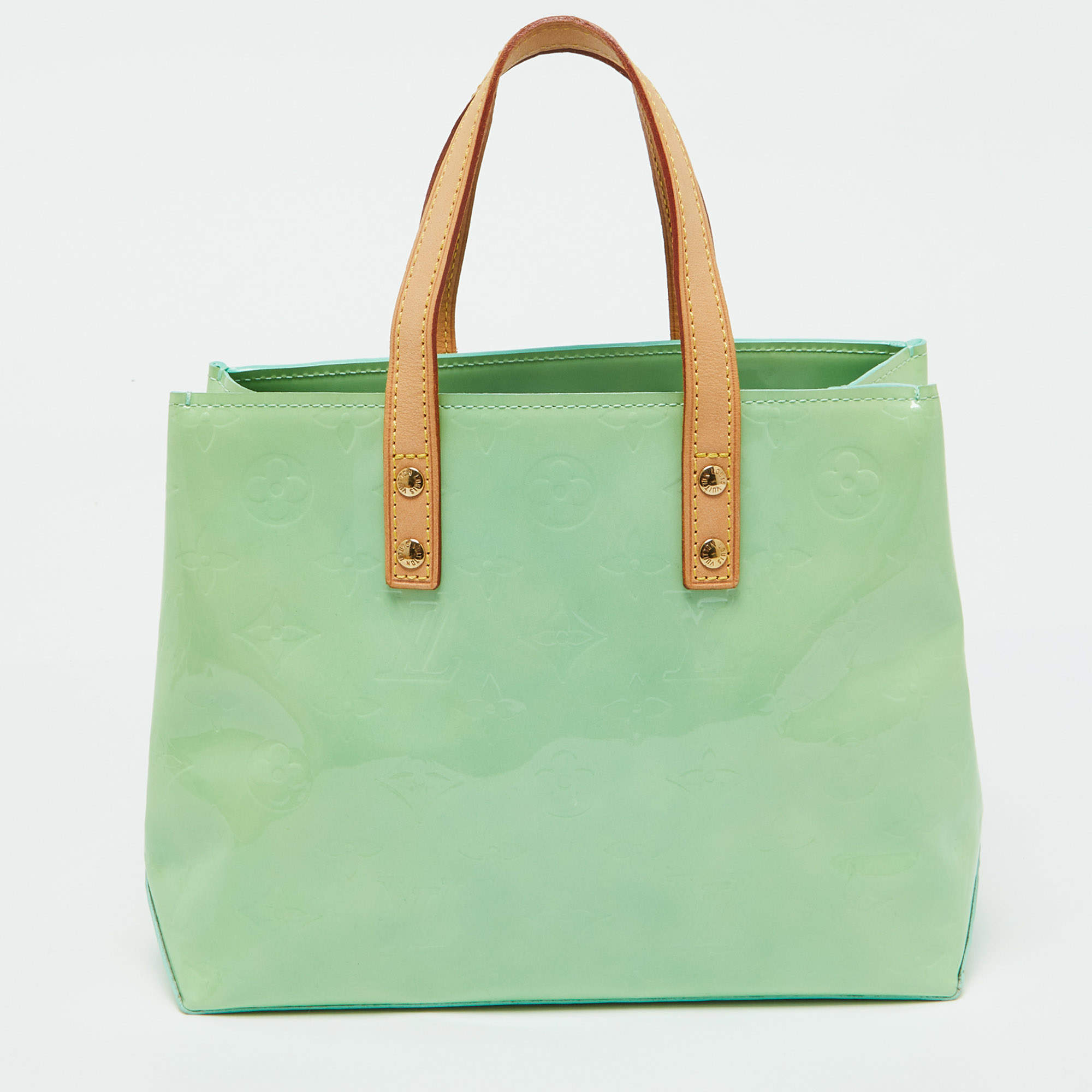 Pre Owned Louis Vuitton Peppermint Monogram Vernis Reade PM Bag