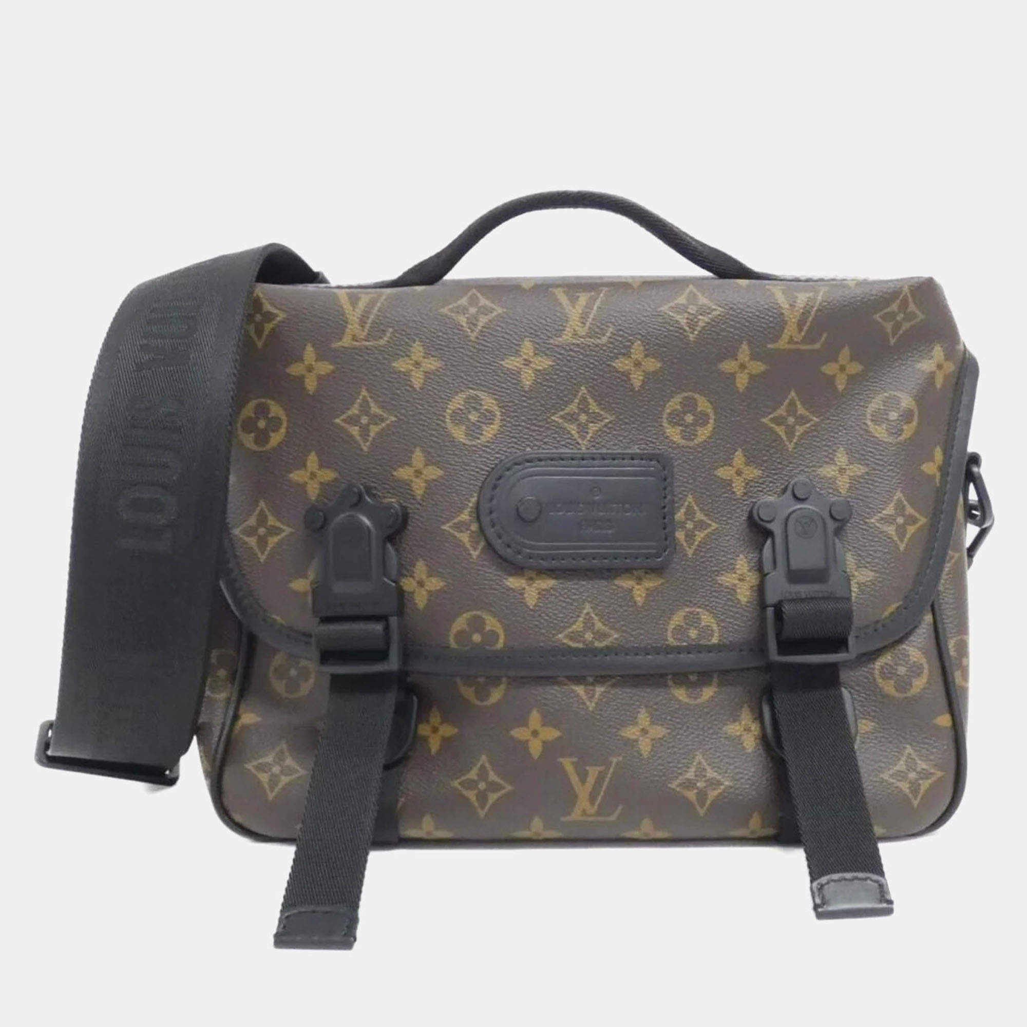 Louis Vuitton Monogram Canvas Trail Messenger Shoulder Bag