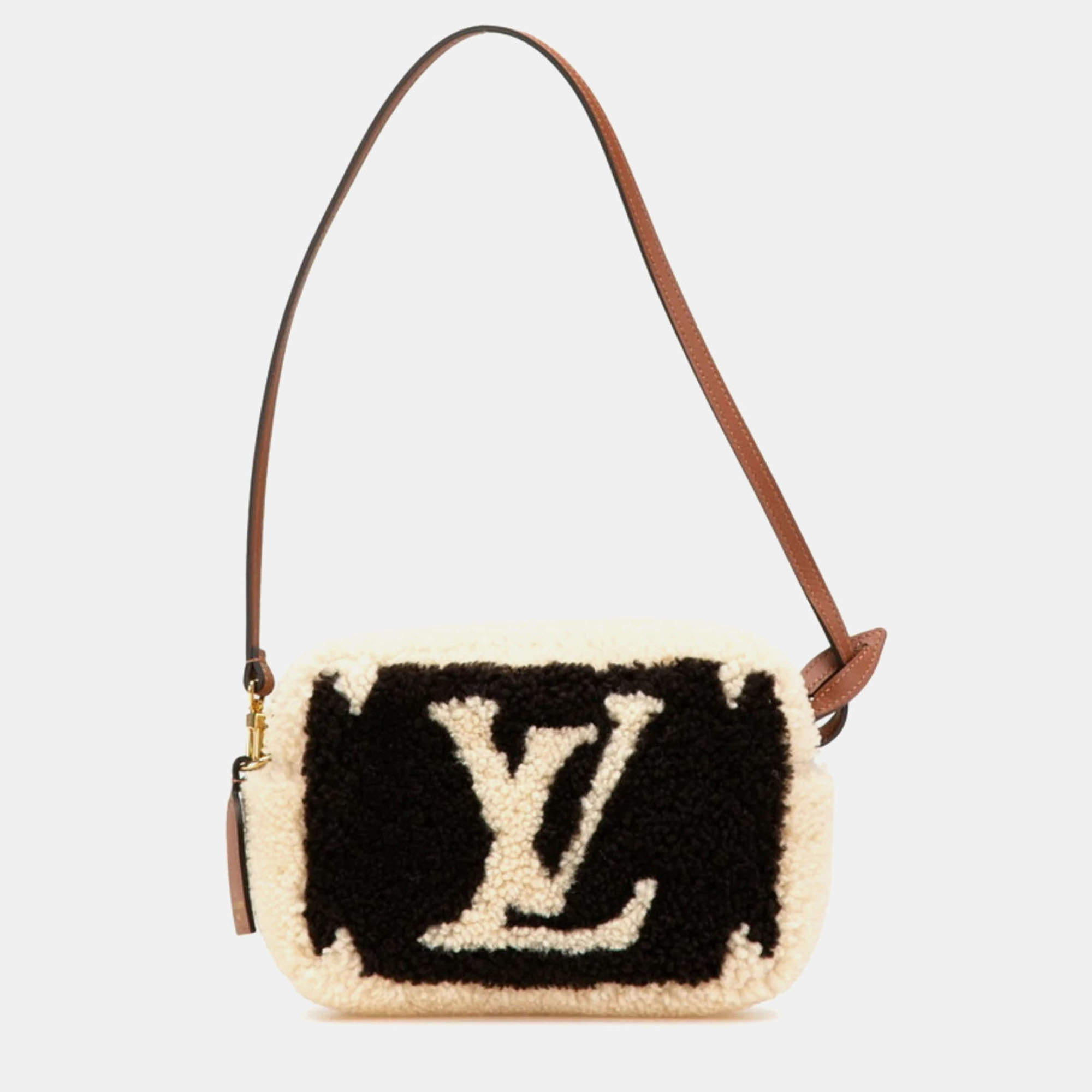 Pre Owned Louis Vuitton Monogram Teddy Beach Pouch Bag
