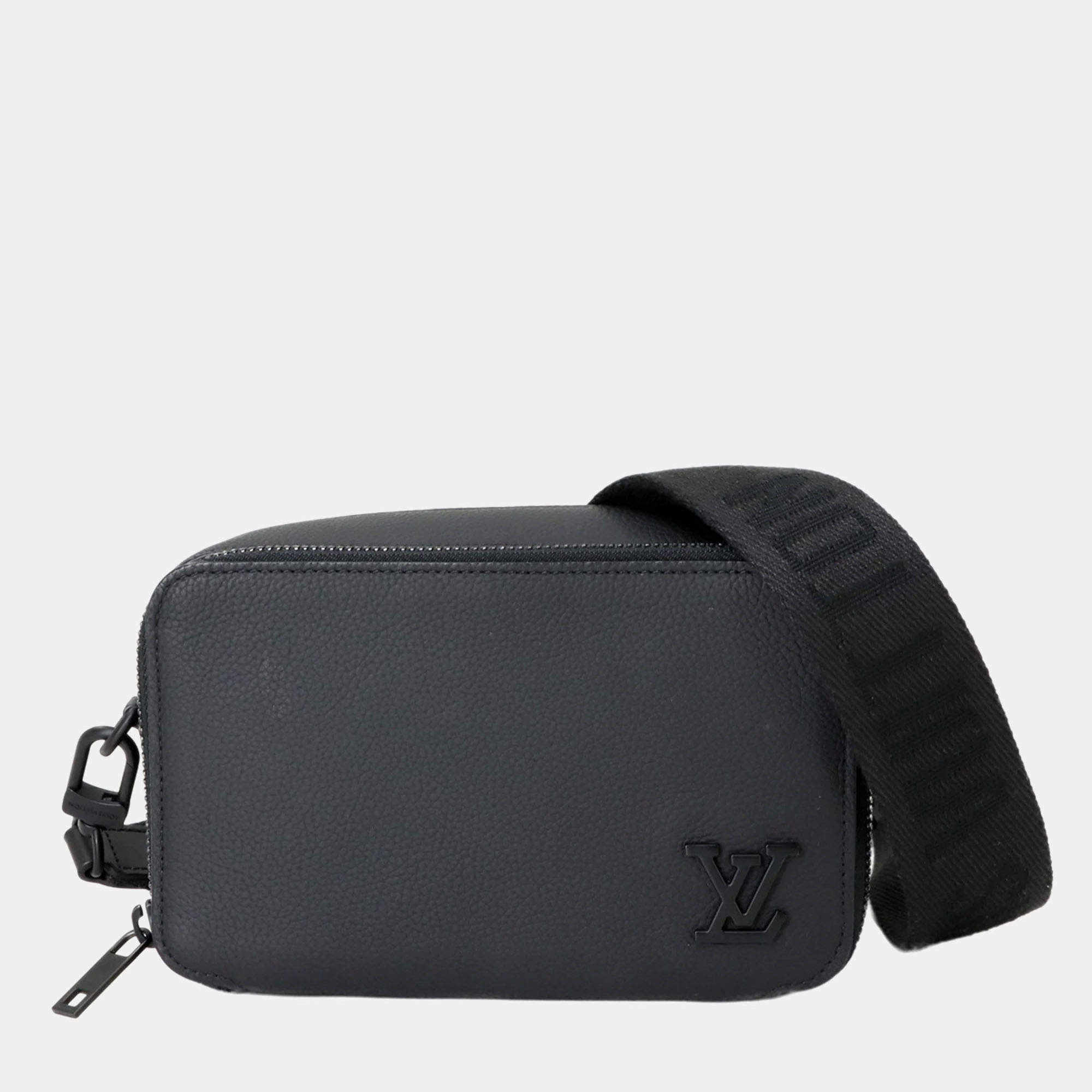 Louis Vuitton Black Leather Aerogram Alpha Wearable Shoulder Wallet