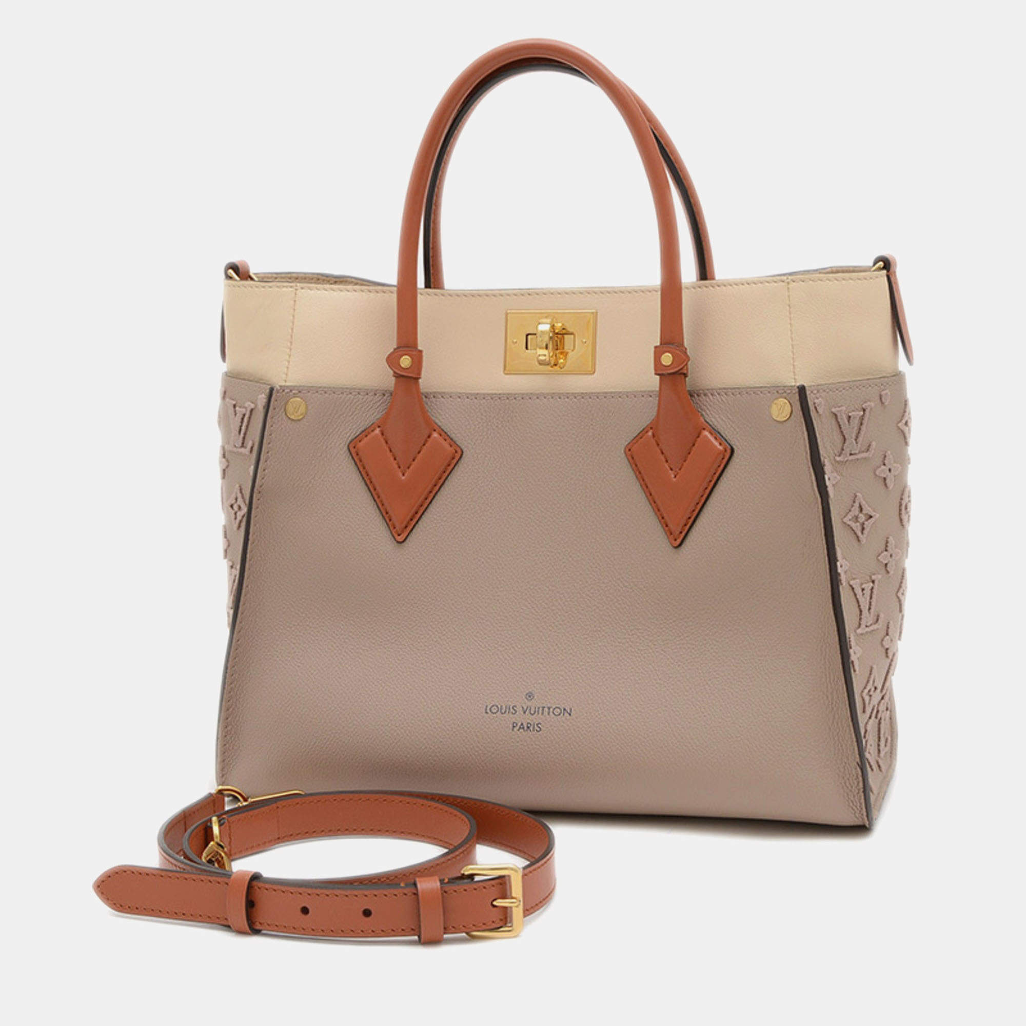 Louis Vuitton On My Side MM Galle Leather Shoulder Bag