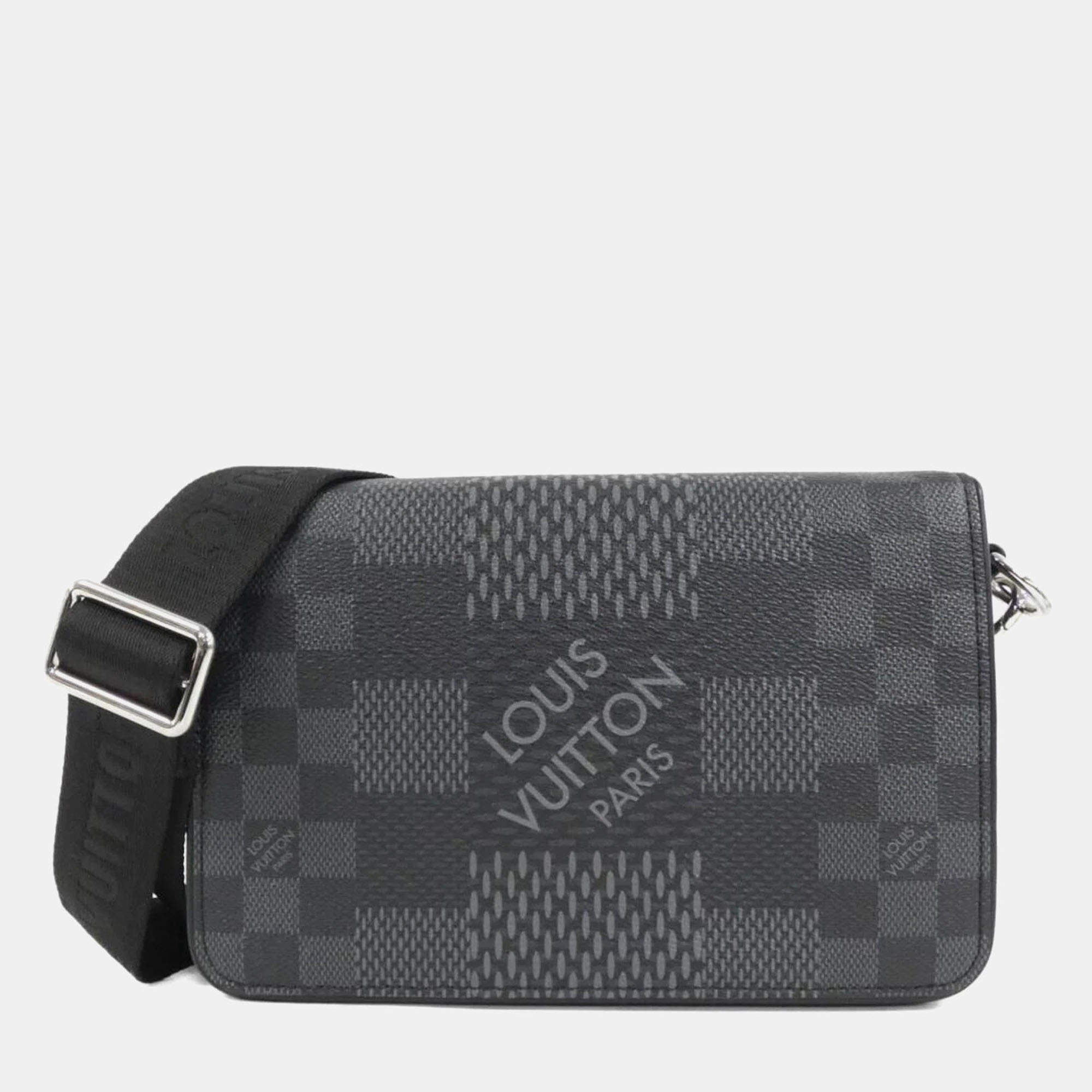 Pre Owned Louis Vuitton 3D Studio Messenger Black Damier Graphite Shoulder Bag