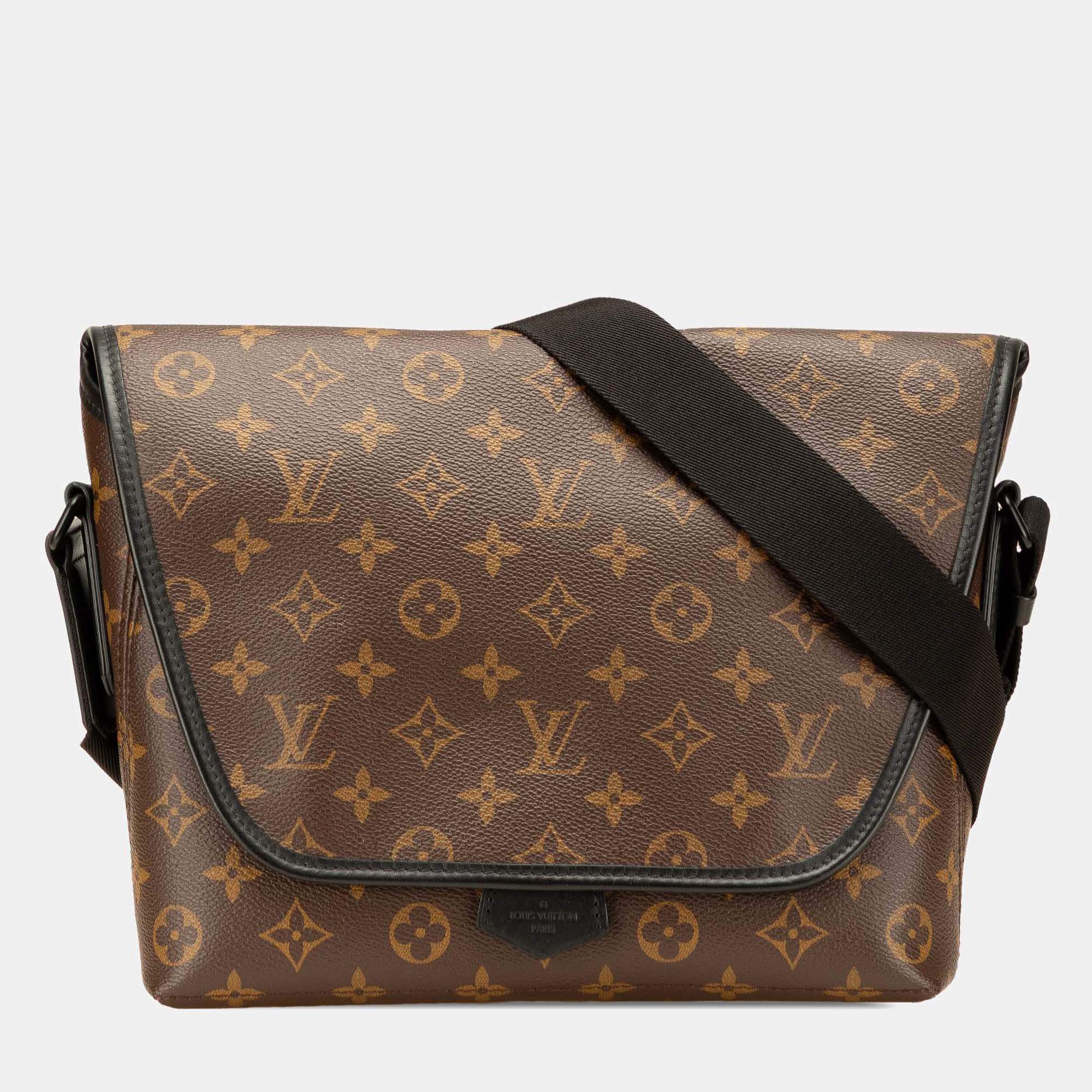 Louis Vuitton Brown Monogram Macassar Magnetic Messenger Bag