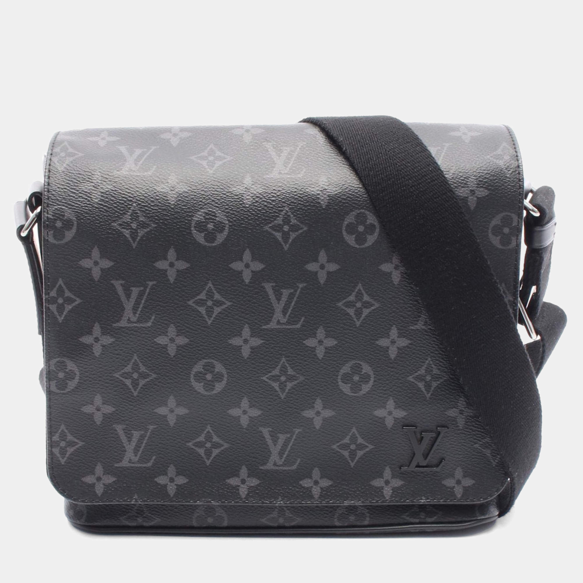 Louis Vuitton District PM NM Crossbody Shoulder Bag  Monogram Eclipse Bk
