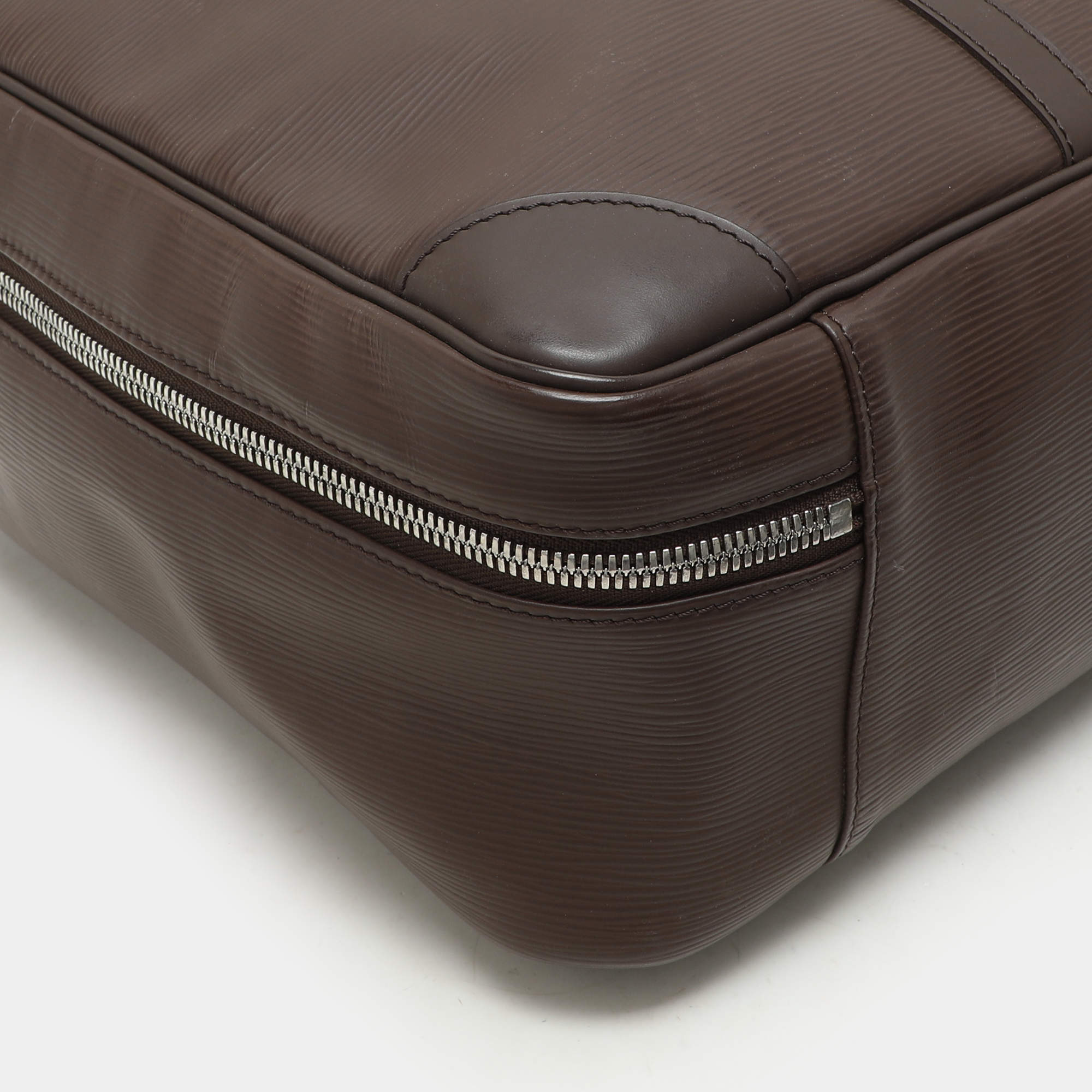 Pre Owned Louis Vuitton Moka Epi Leather Sirius 45 Soft Suitcase