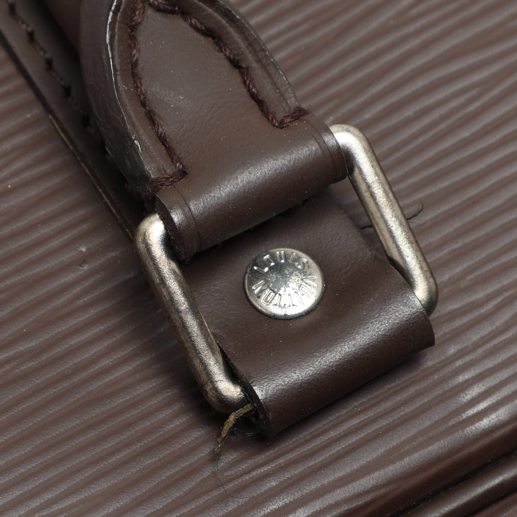 Pre Owned Louis Vuitton Moka Epi Leather Sirius 45 Soft Suitcase