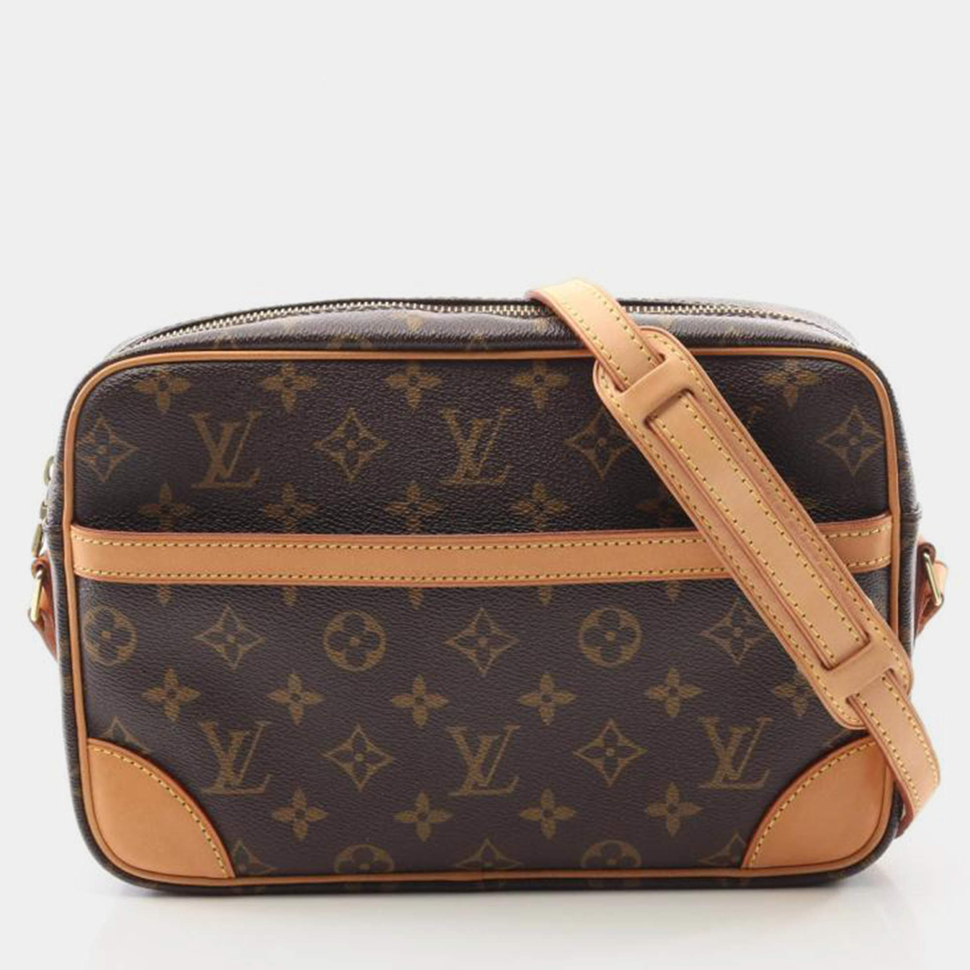 Pre Owned Louis Vuitton Trocadero 27 Brown Monogram Canvas Shoulder Bag
