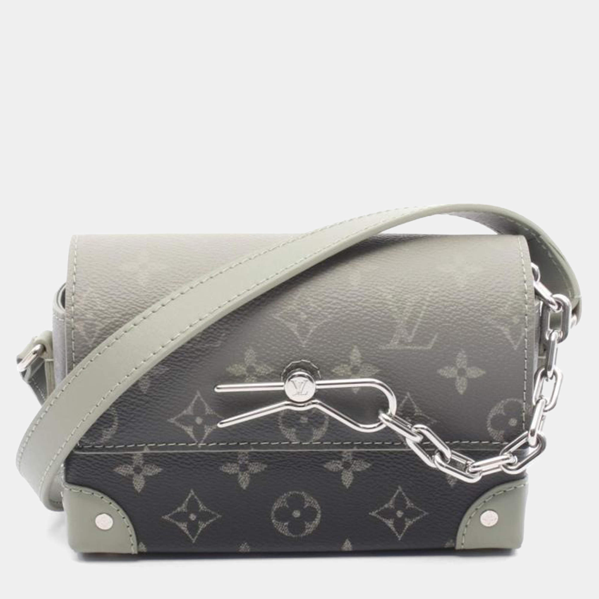 Pre Owned Louis Vuitton Steamer Wearable Monogram Gradient Canvas Wallet Bag