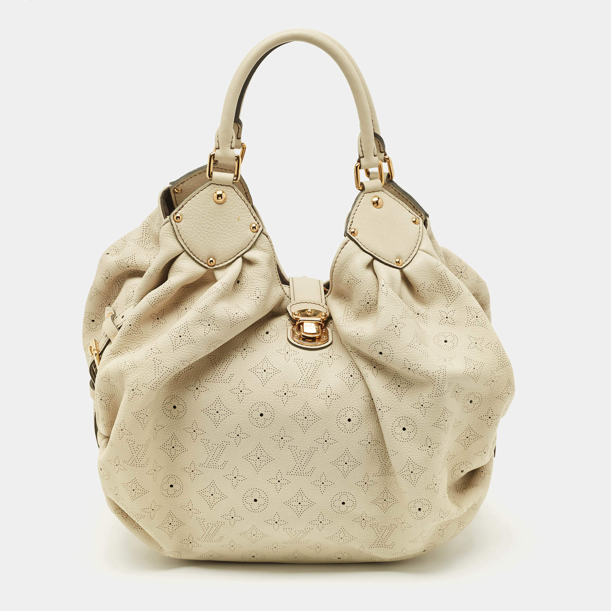 Pre Owned Louis Vuitton Lin Monogram Mahina Leather Surya XL Bag