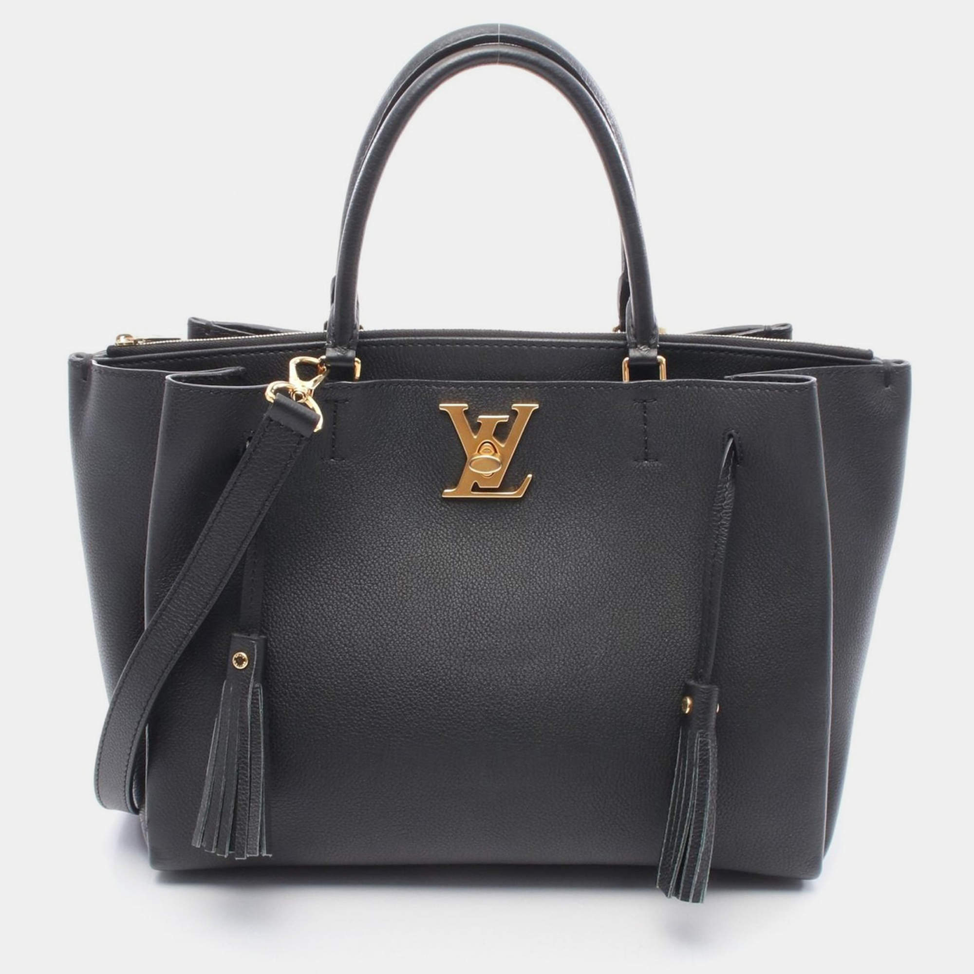 Pre Owned Louis Vuitton Lockme Black Leather Shoulder Bag