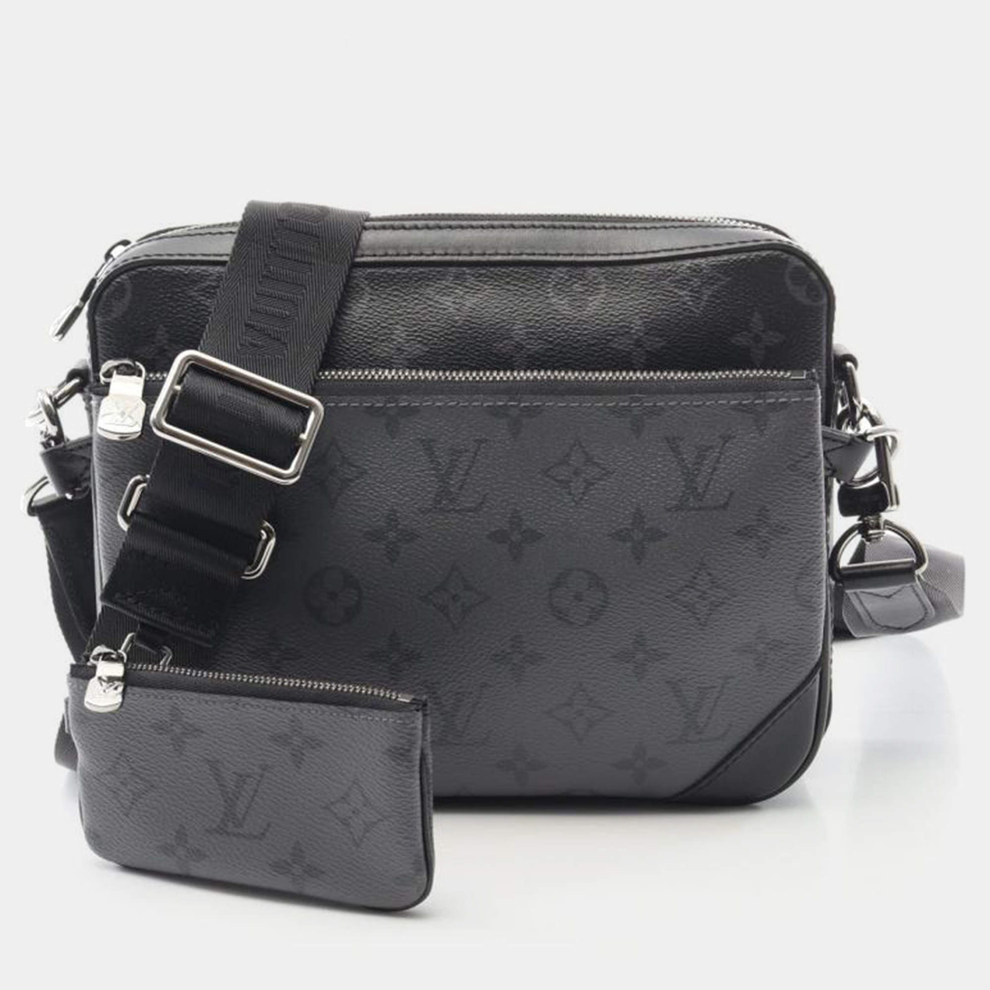 مملوكة مسبقًا Louis Vuitton Trio Messenger Black/Grey Monogram Eclipse Bag