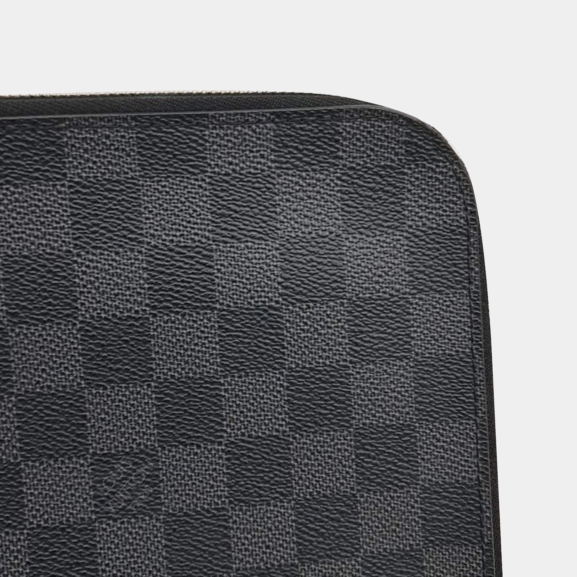 Pre Owned Louis Vuitton Black Coated Canvas Graphite Pochette Jour GM
