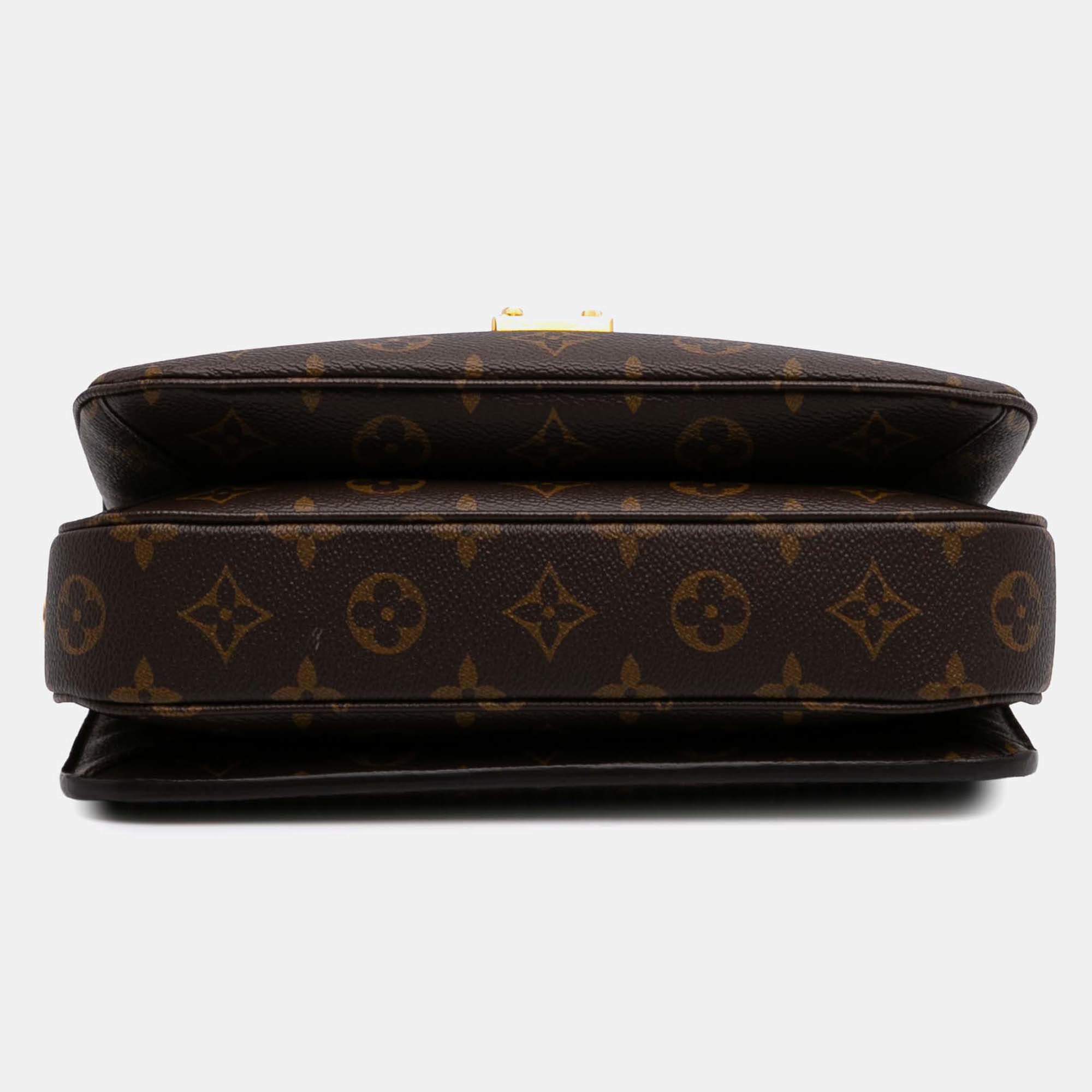 Pre Owned Louis Vuitton Brown Monogram Pochette Metis