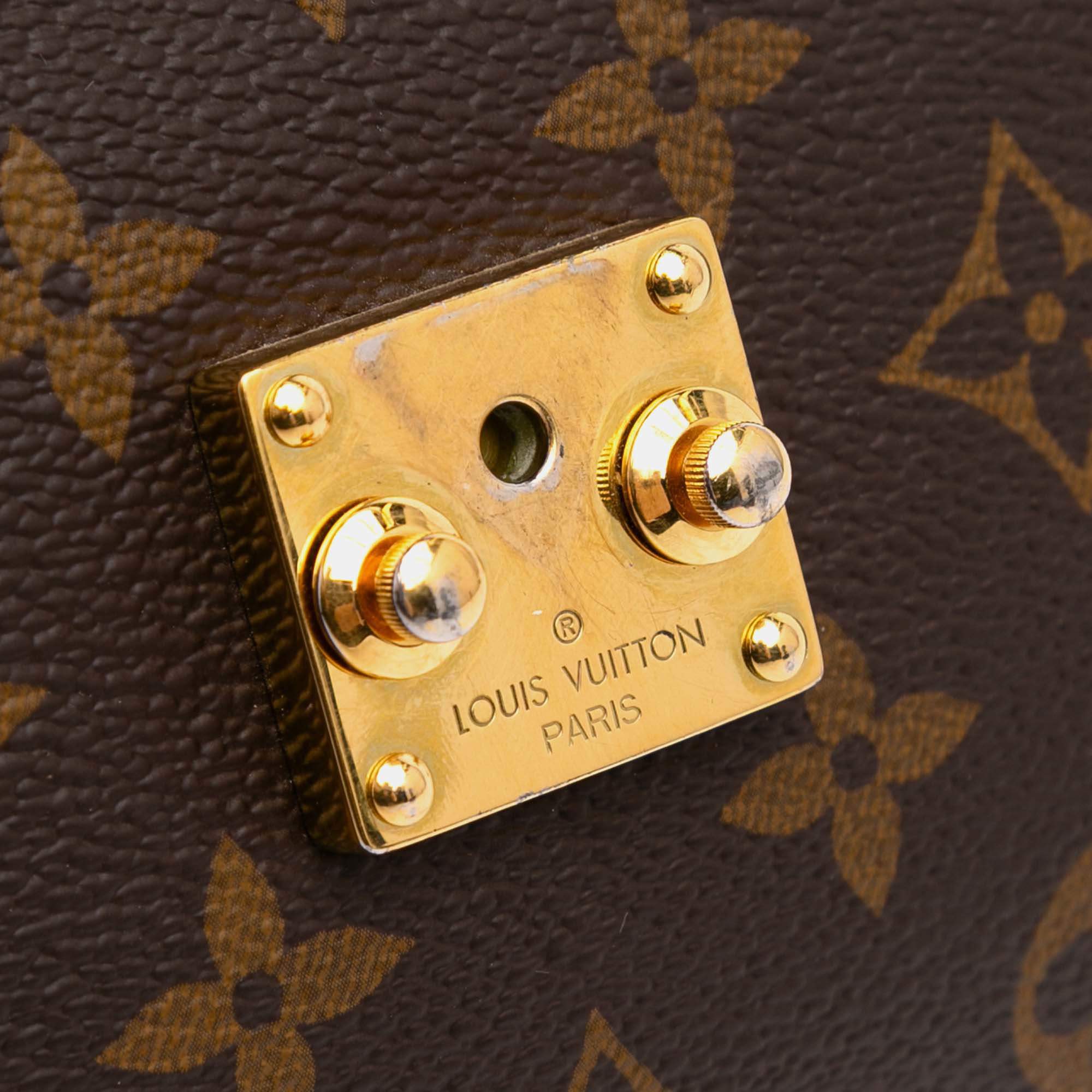 Pre Owned Louis Vuitton Brown Monogram Pochette Metis
