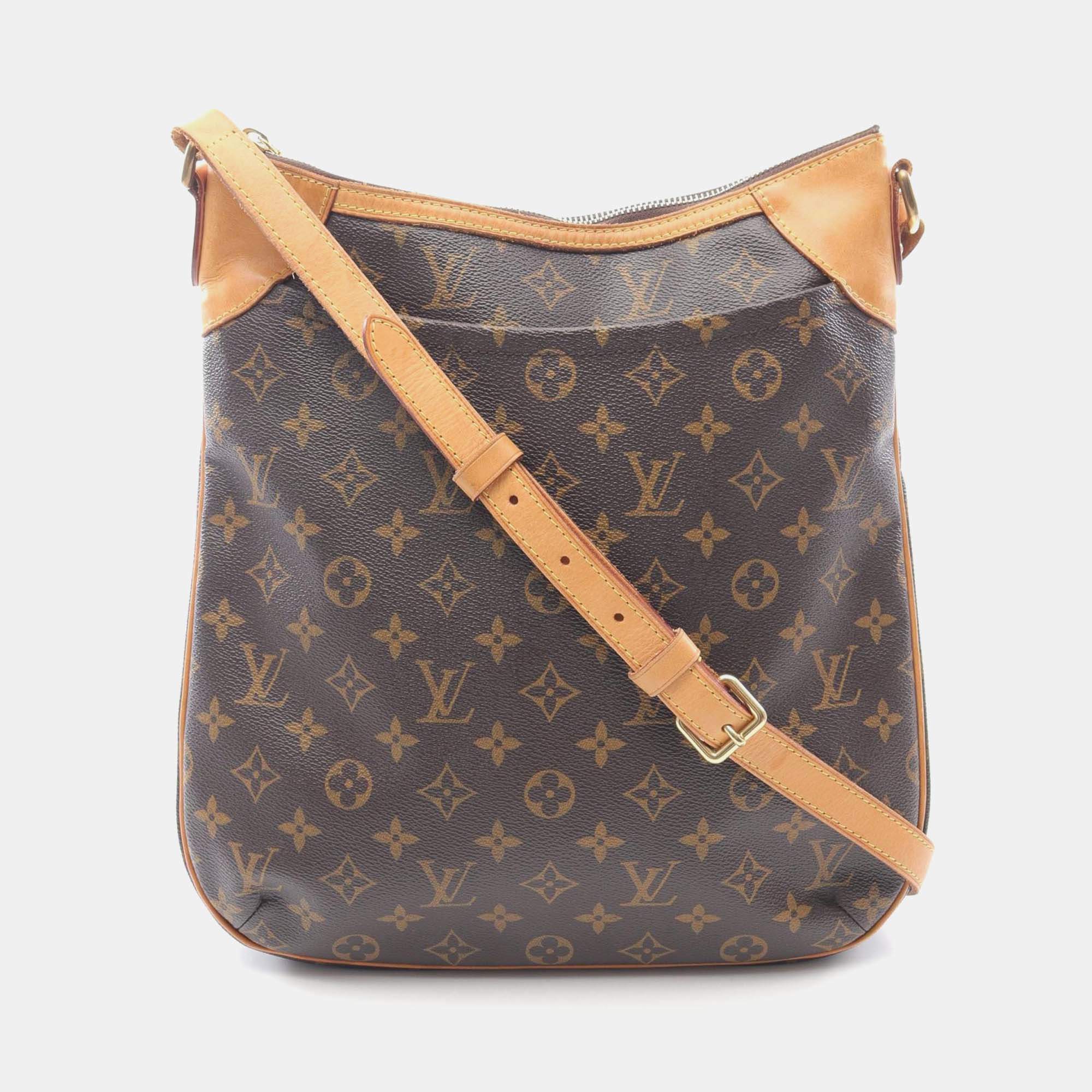مملوكة مسبقًا Louis Vuitton Odeon Mm Shoulder Bag Monogram Canvas Brown