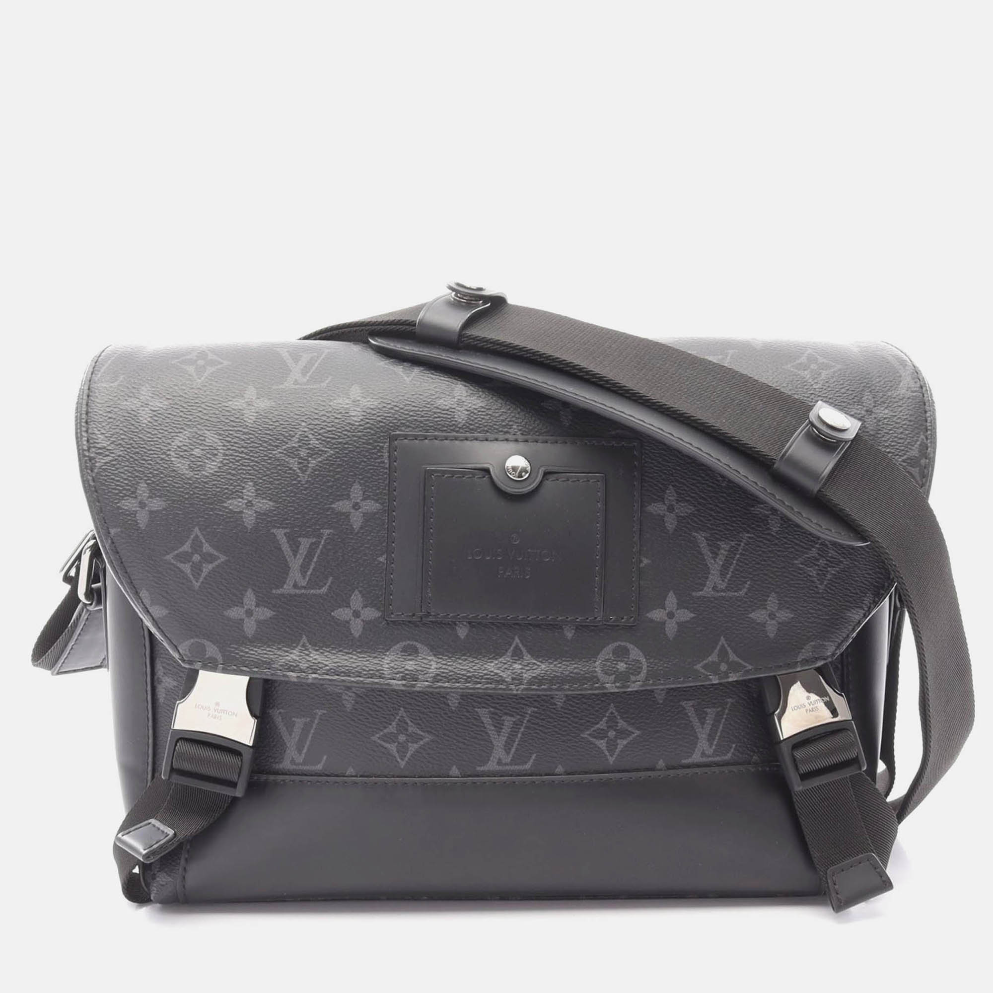 Pre Owned Louis Vuitton Messenger Voyage Pm Shoulder Bag Monogram Eclipse Black