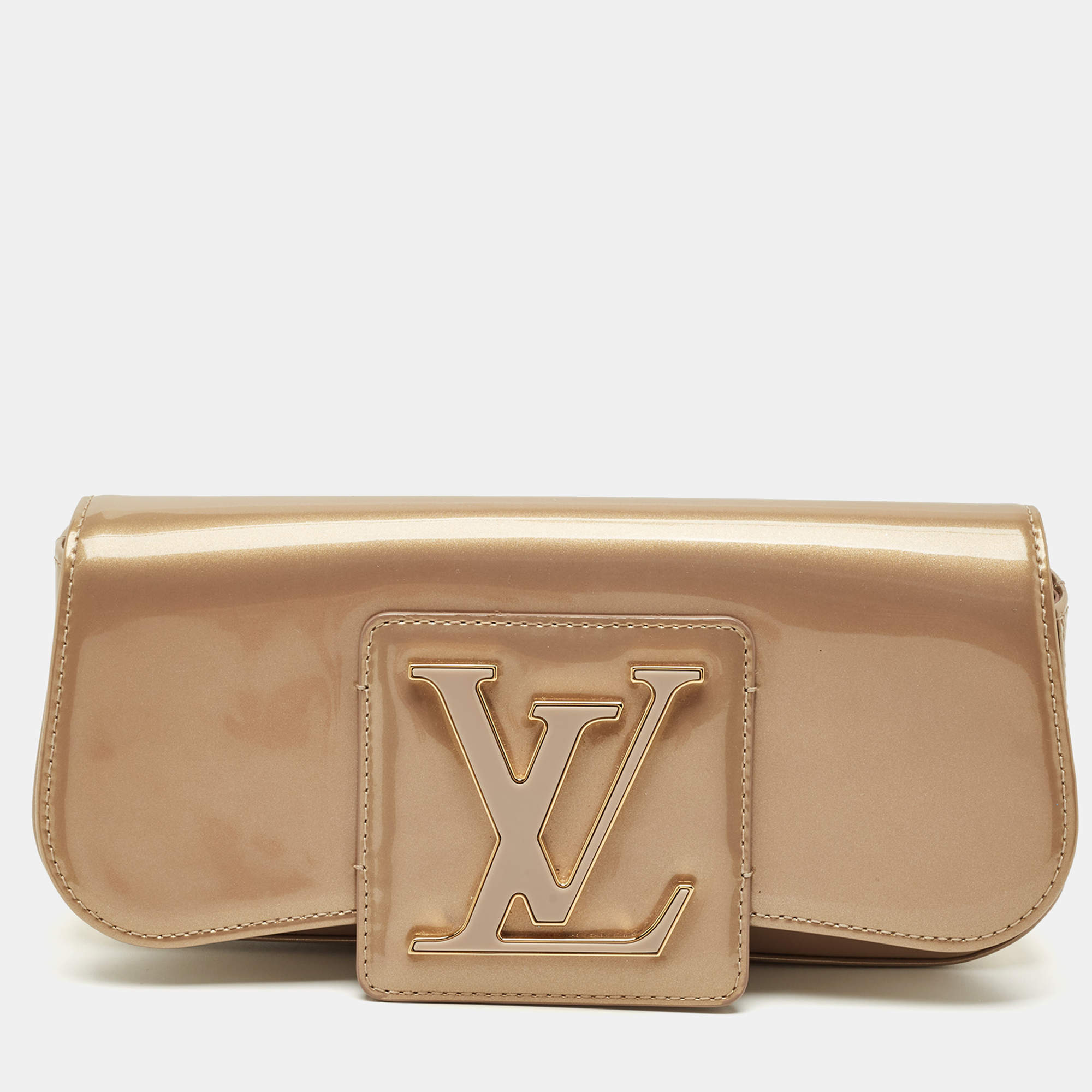 Pre Owned Louis Vuitton Beige Poudre Vernis Sobe Clutch