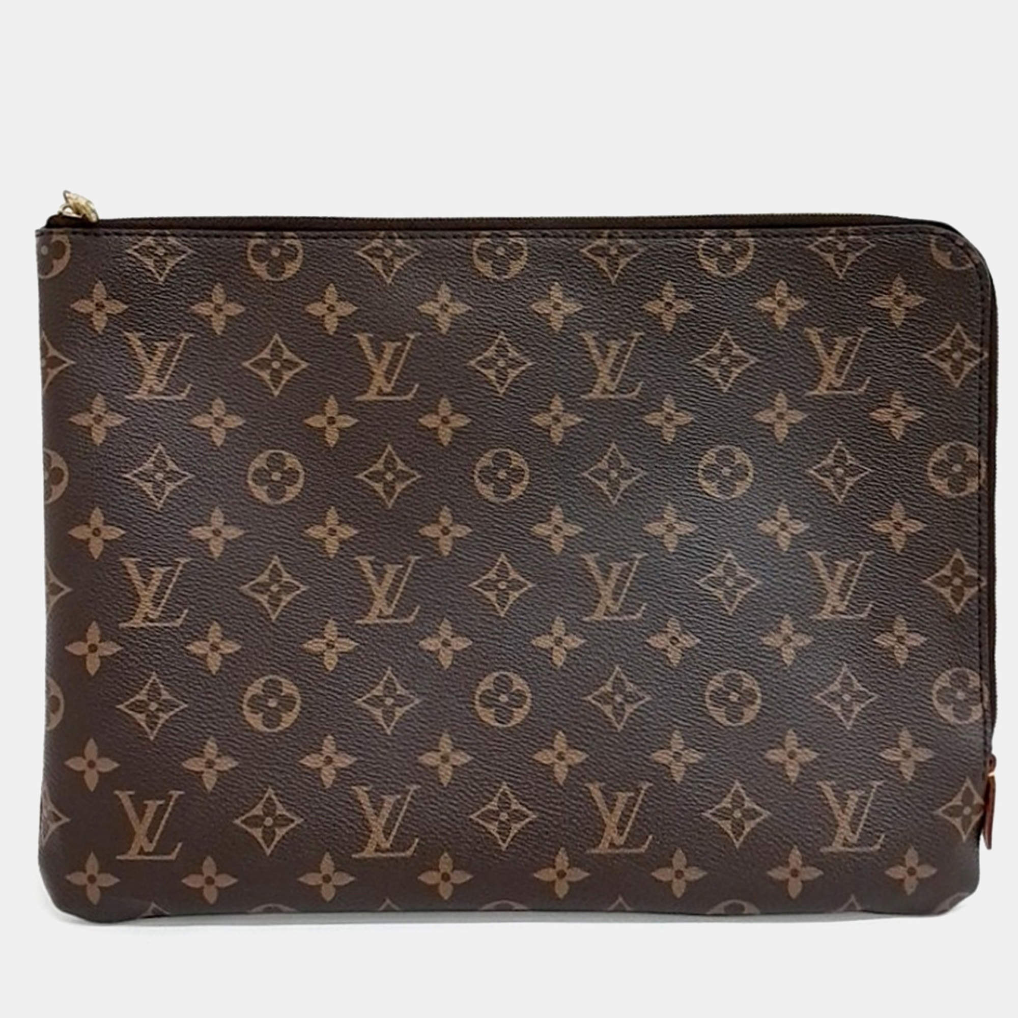 Pre Owned Louis Vuitton Monogram Etu Voyage MM Brown Coated Canvas Wallet
