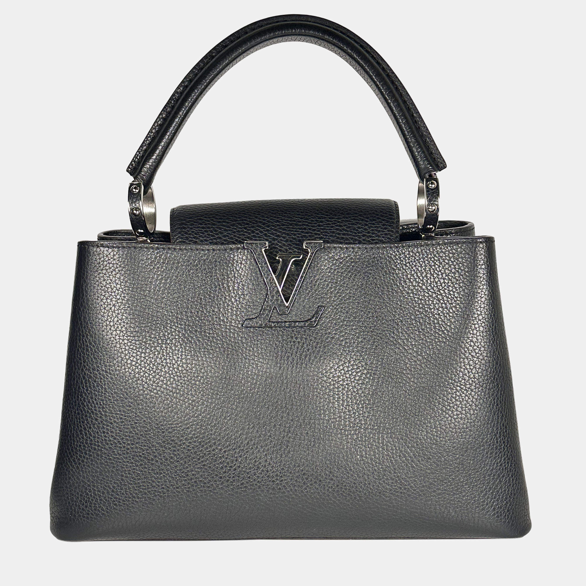 Pre Owned Louis Vuitton Black Capucines MM Bag