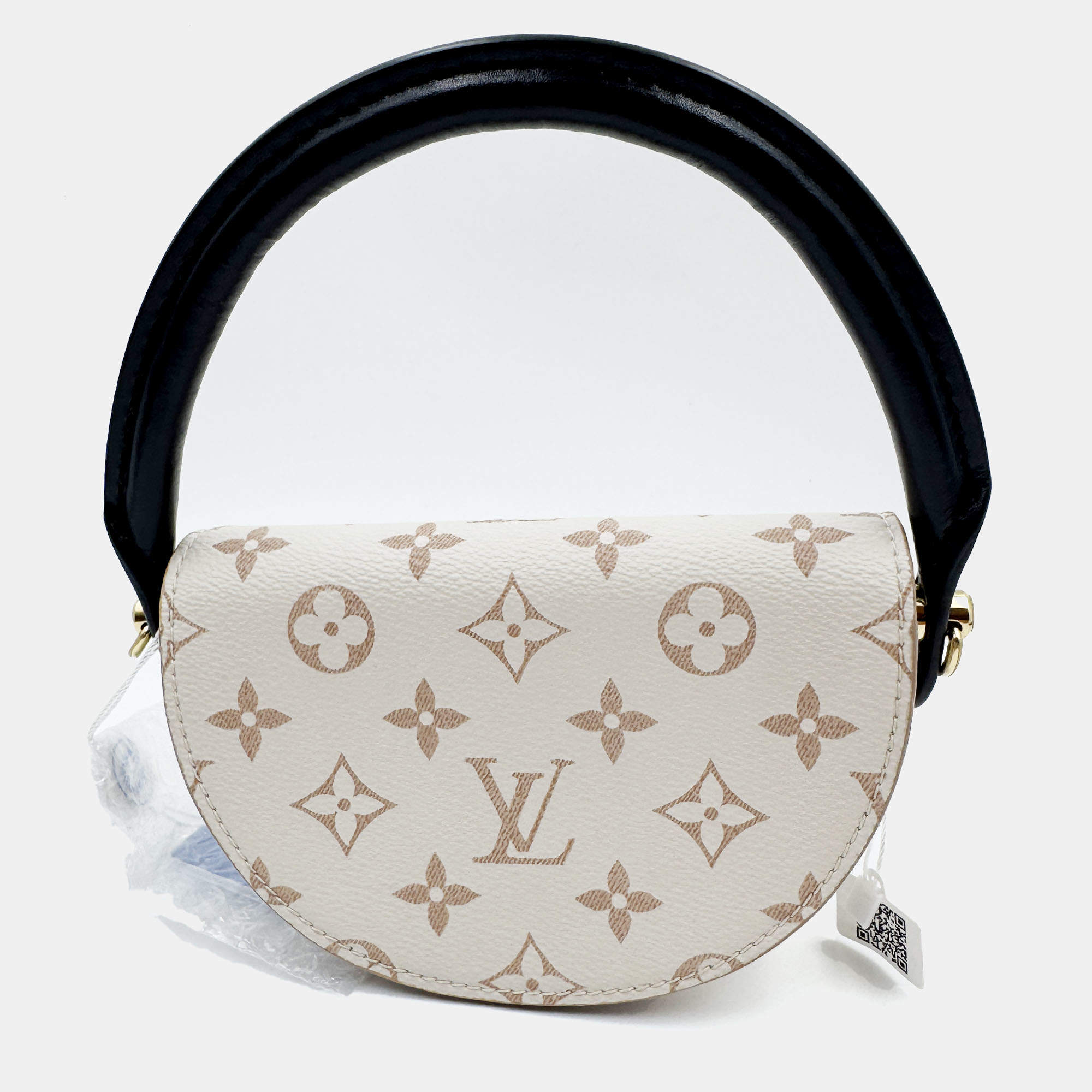 Pre Owned Louis Vuitton Looping beige with black leather